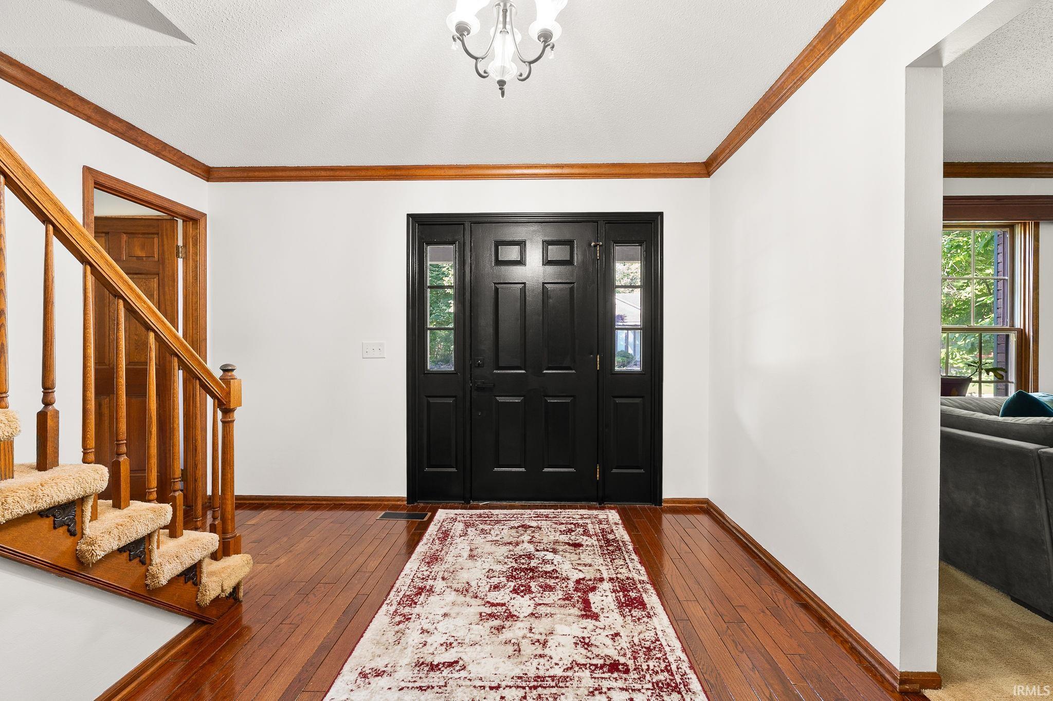Photo 6 of 832 Rollingwood Lane
