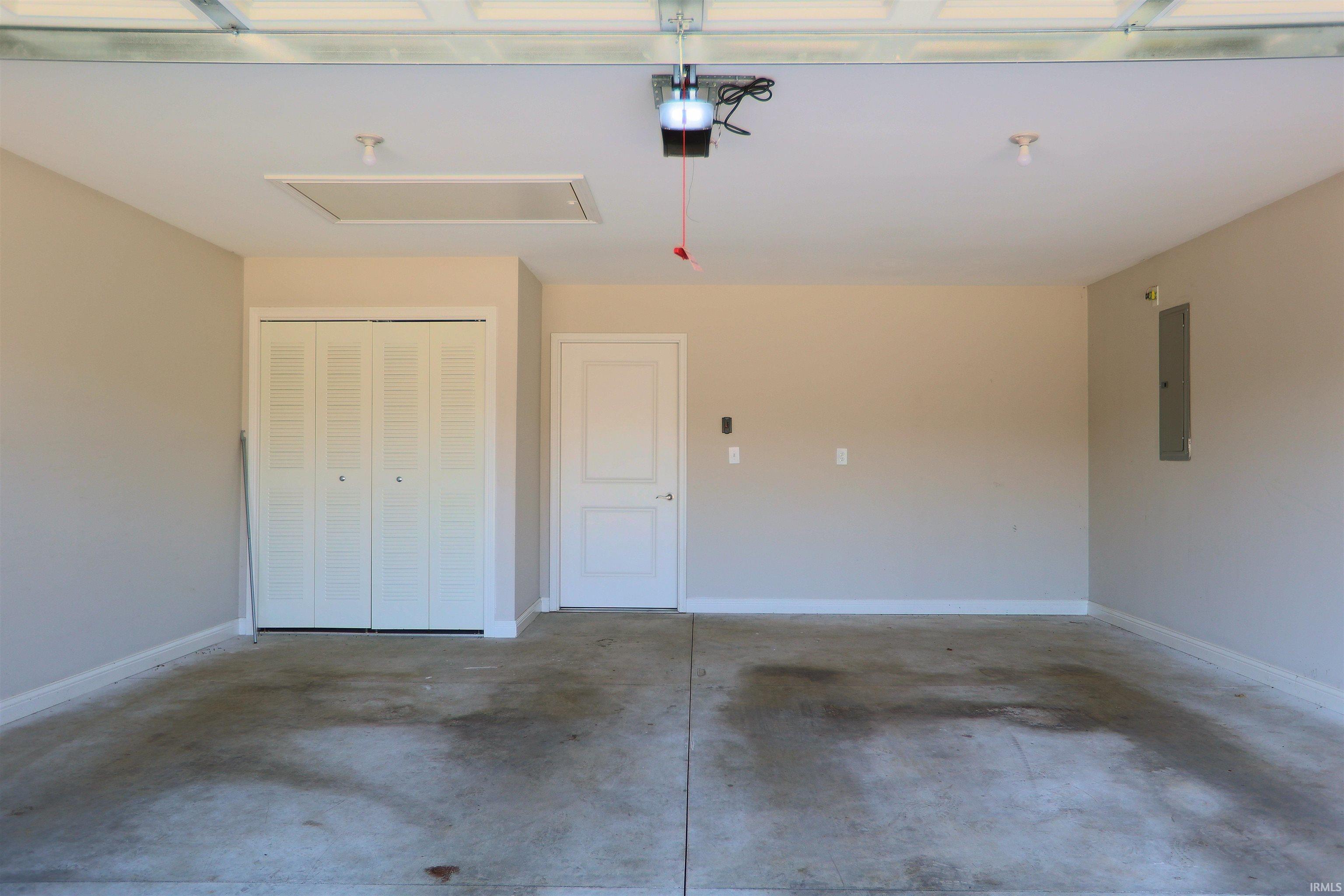 Photo 9 of 425 Crown Hill Drive