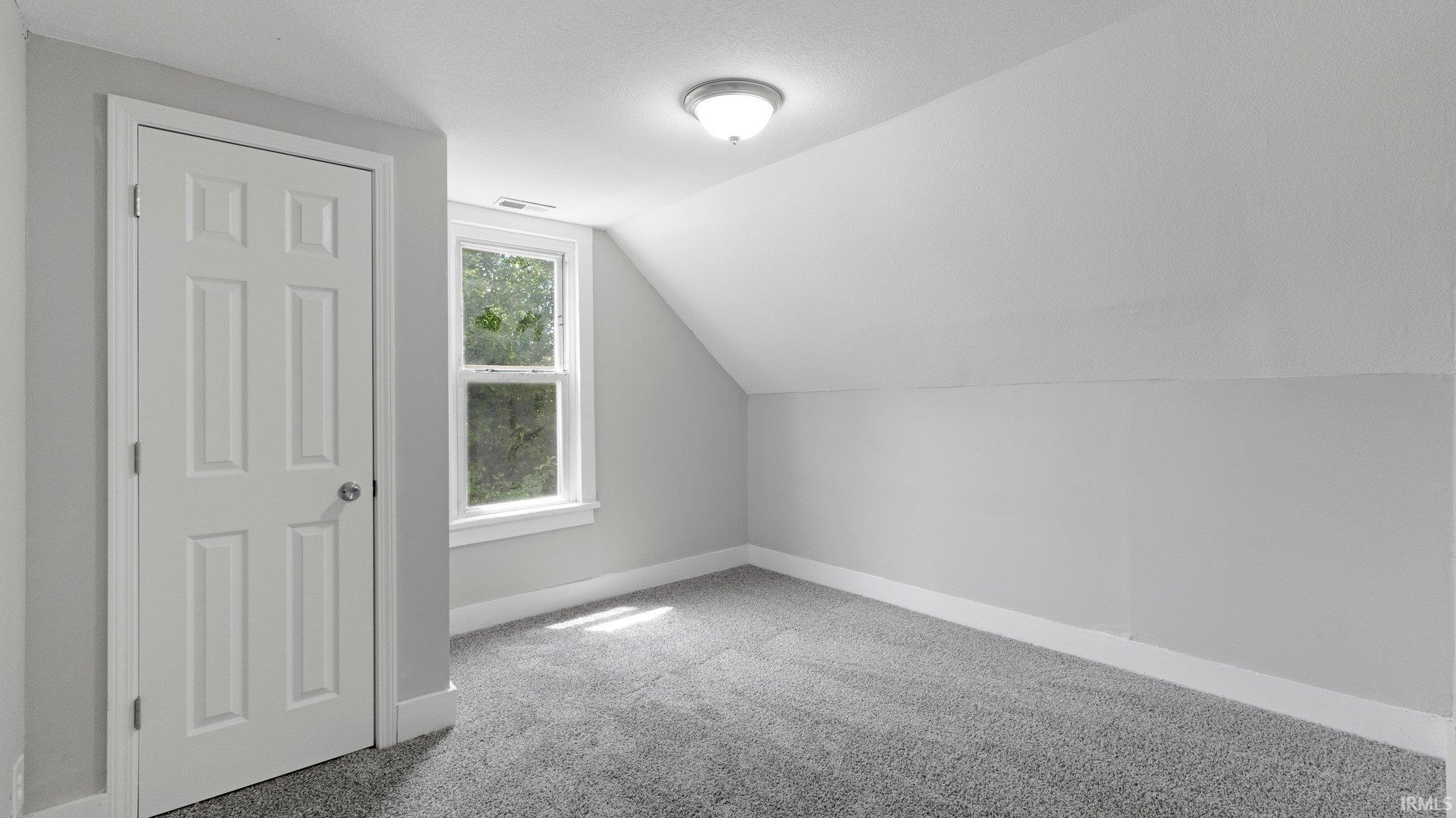 Photo 20 of 634 Russel Avenue