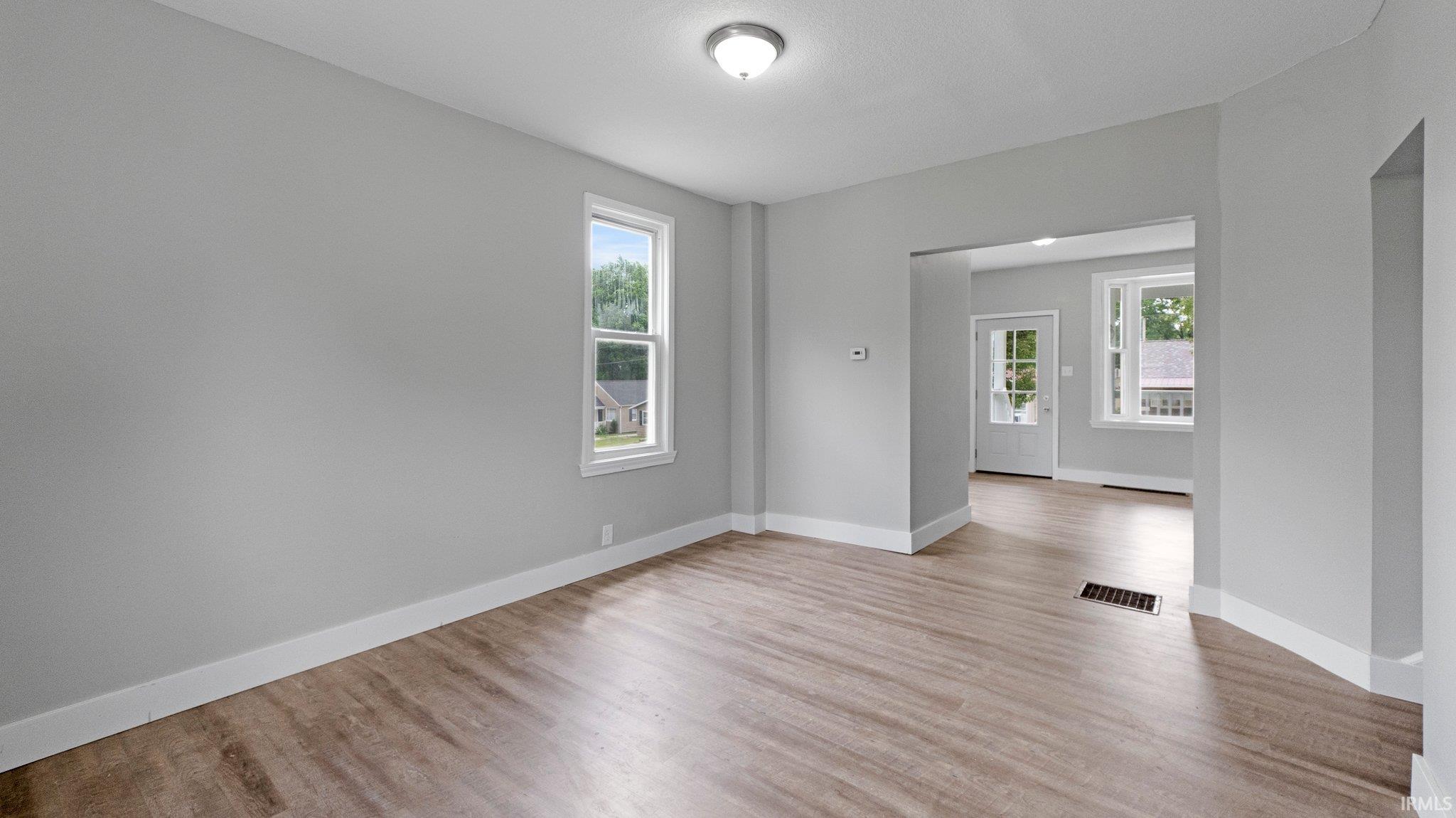 Photo 9 of 634 Russel Avenue