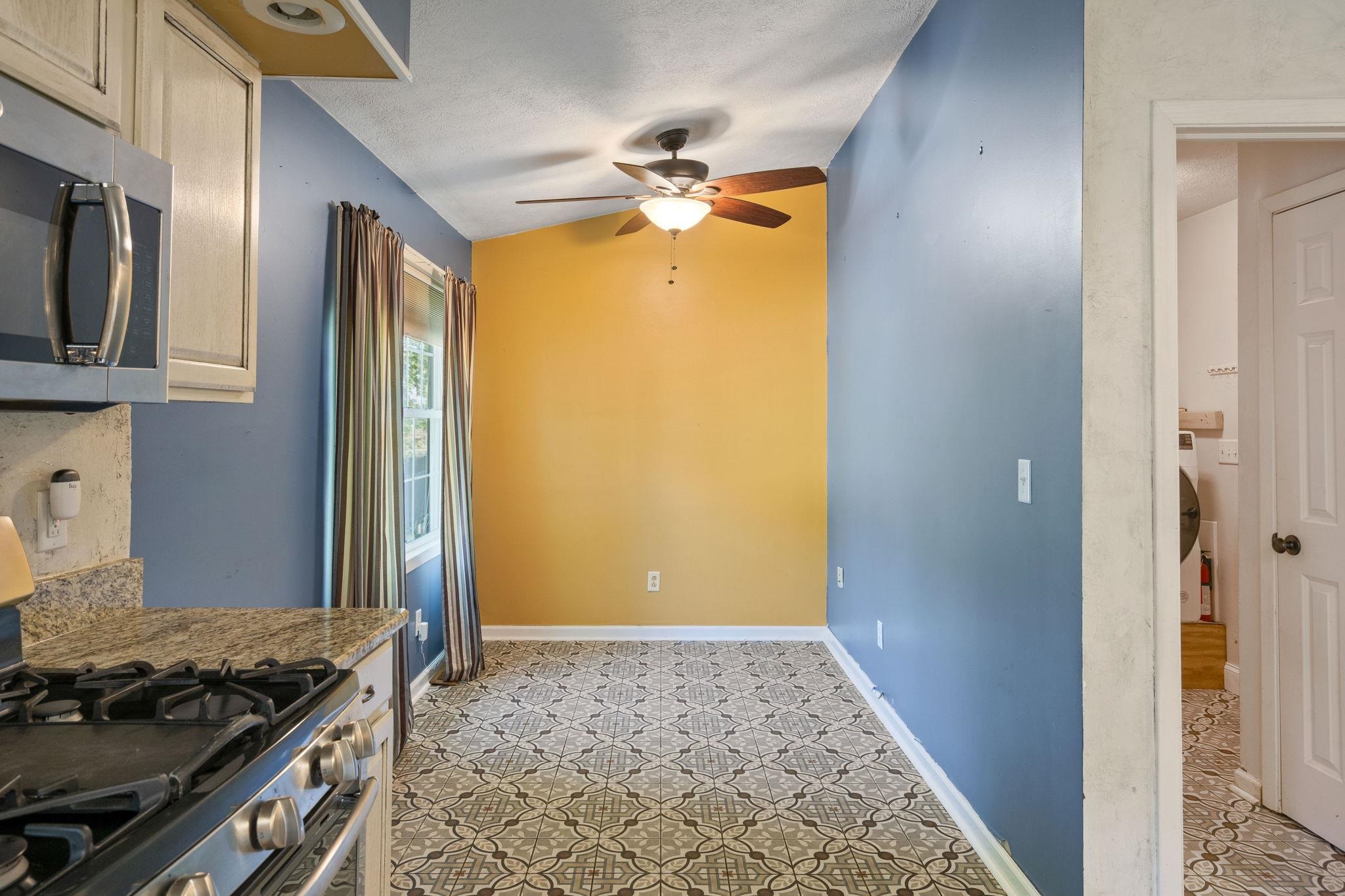 Photo 8 of 604 Austin Drive
