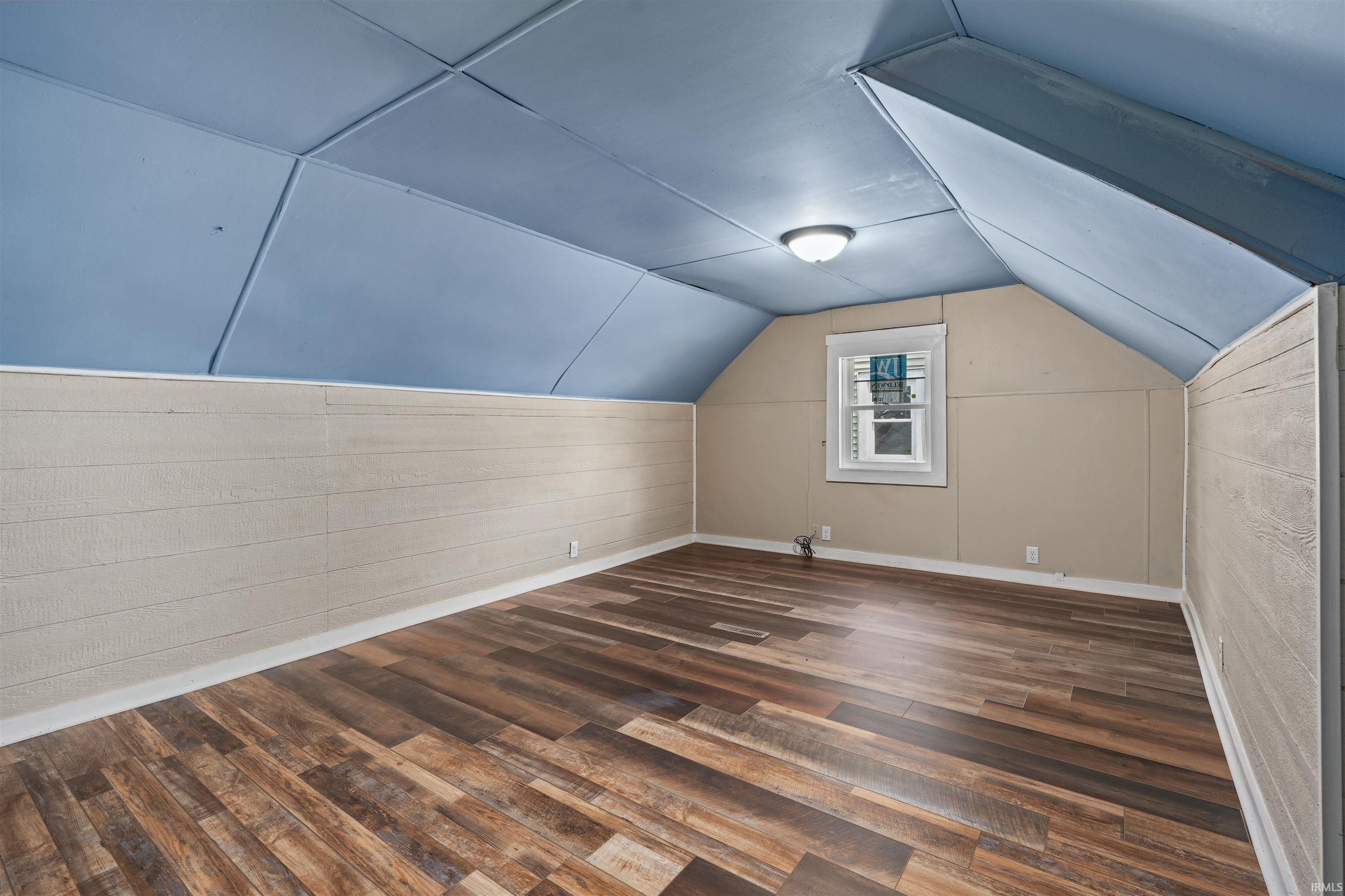 Photo 6 of 3002 Abbott Street