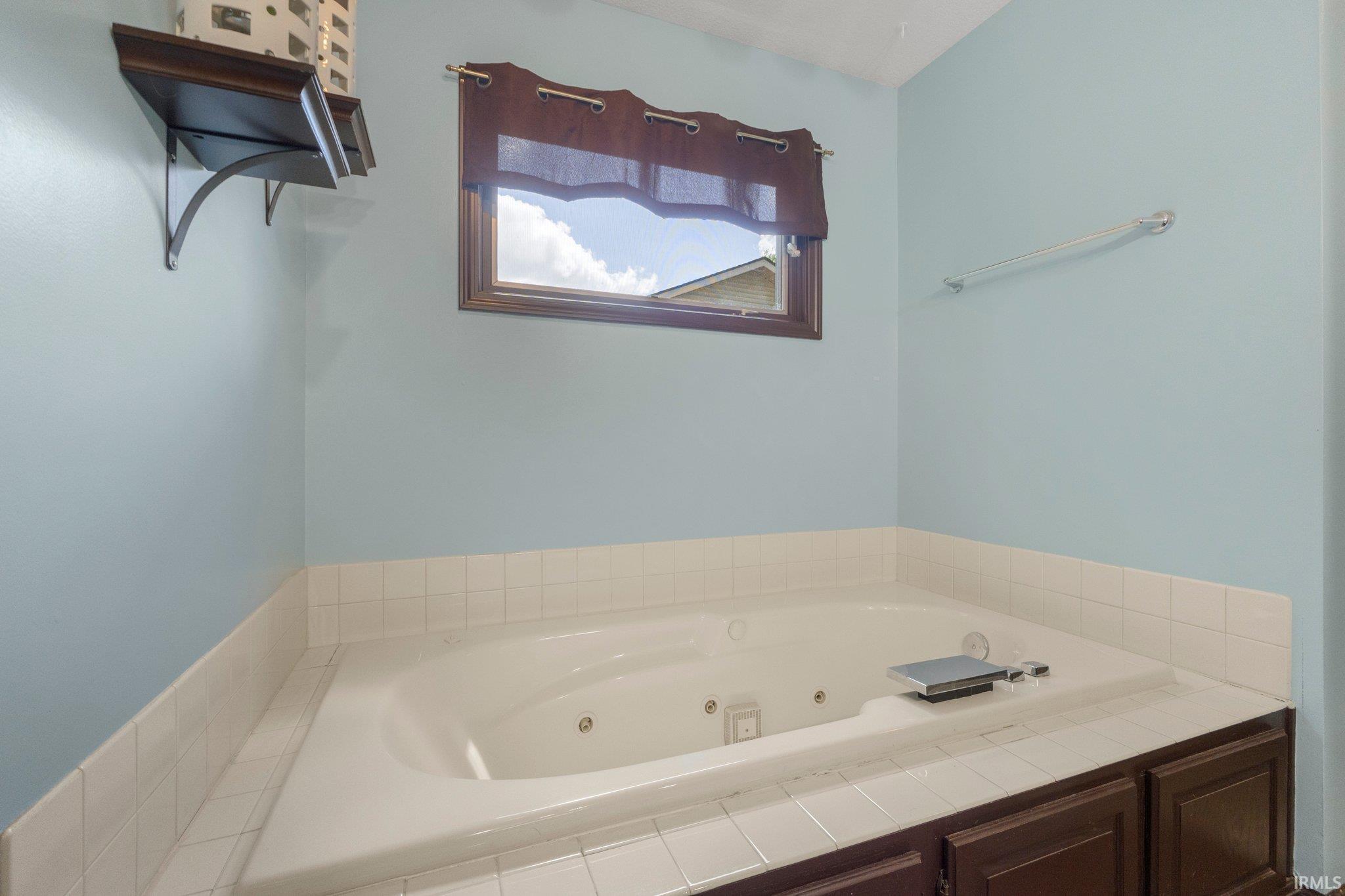 Photo 17 of 9028 Hickory Knoll Boulevard
