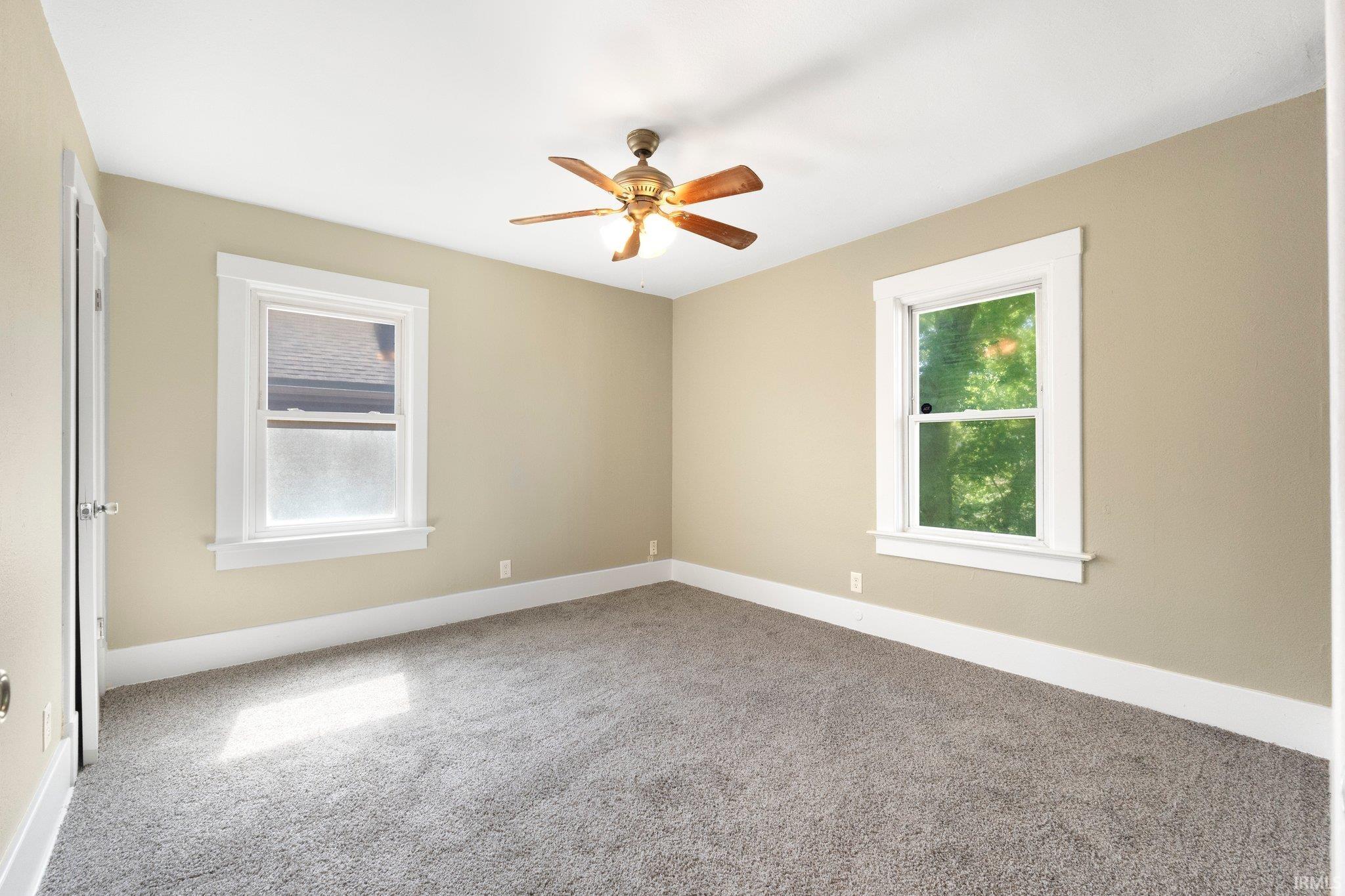 Photo 19 of 118 E Wildwood Avenue