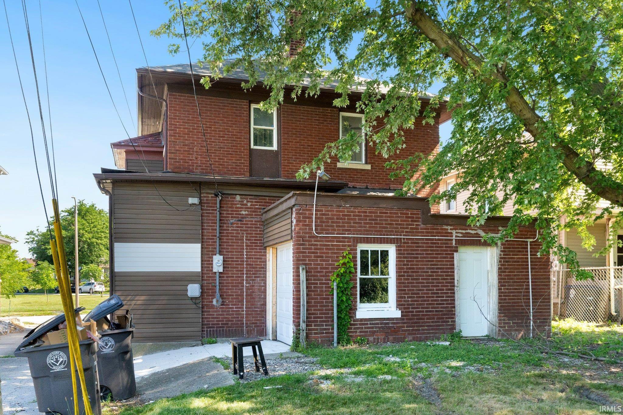 Photo 31 of 118 E Wildwood Avenue