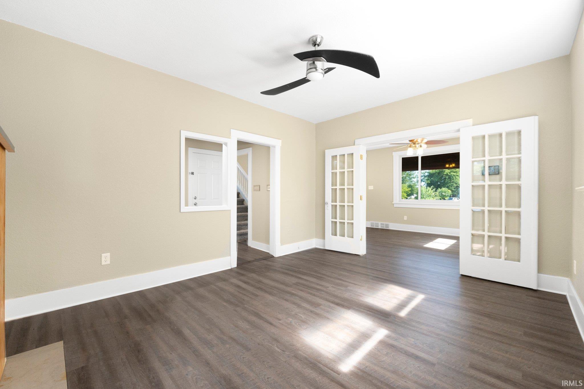 Photo 9 of 118 E Wildwood Avenue