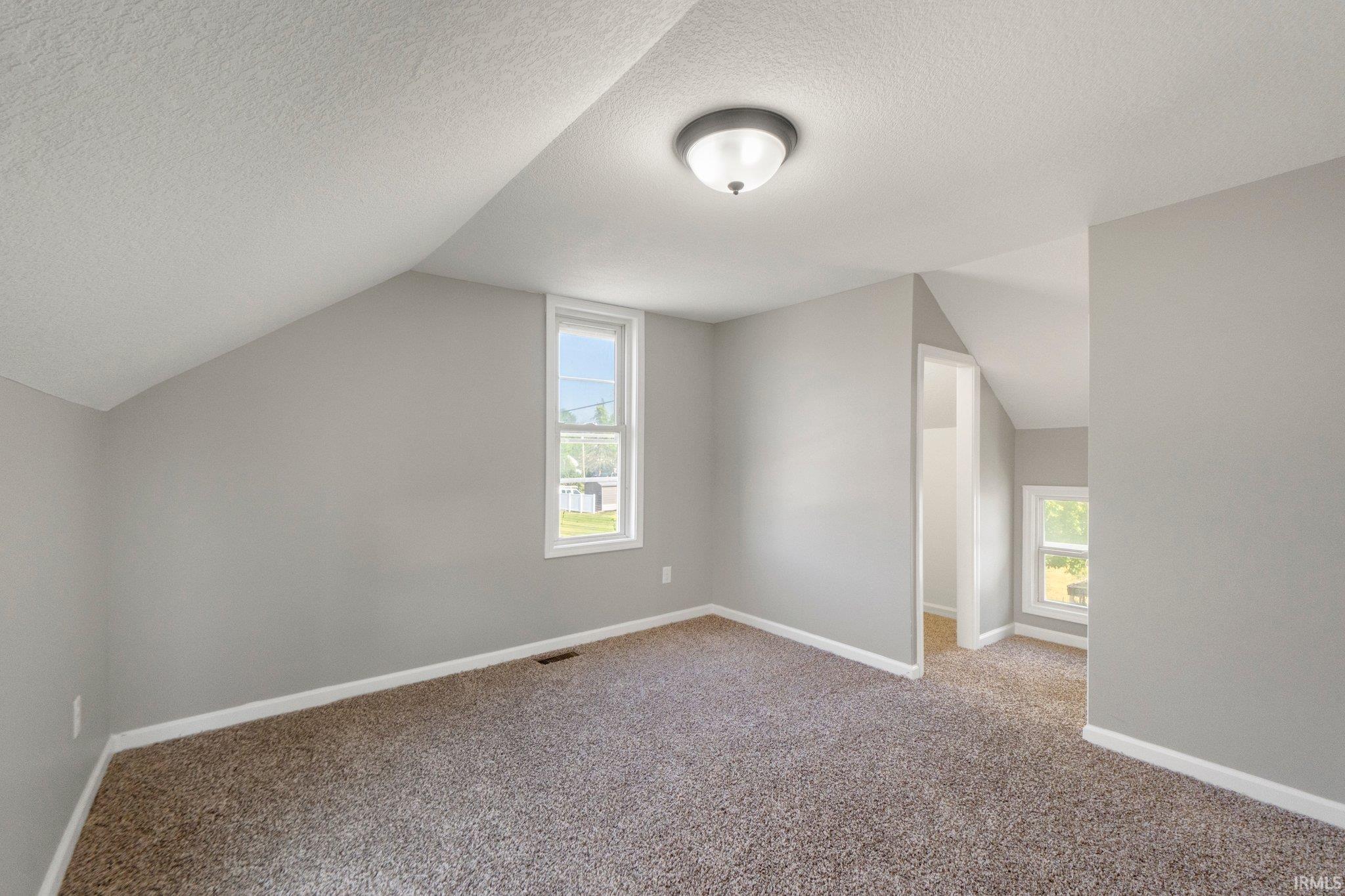 Photo 16 of 208 N Jefferson Street