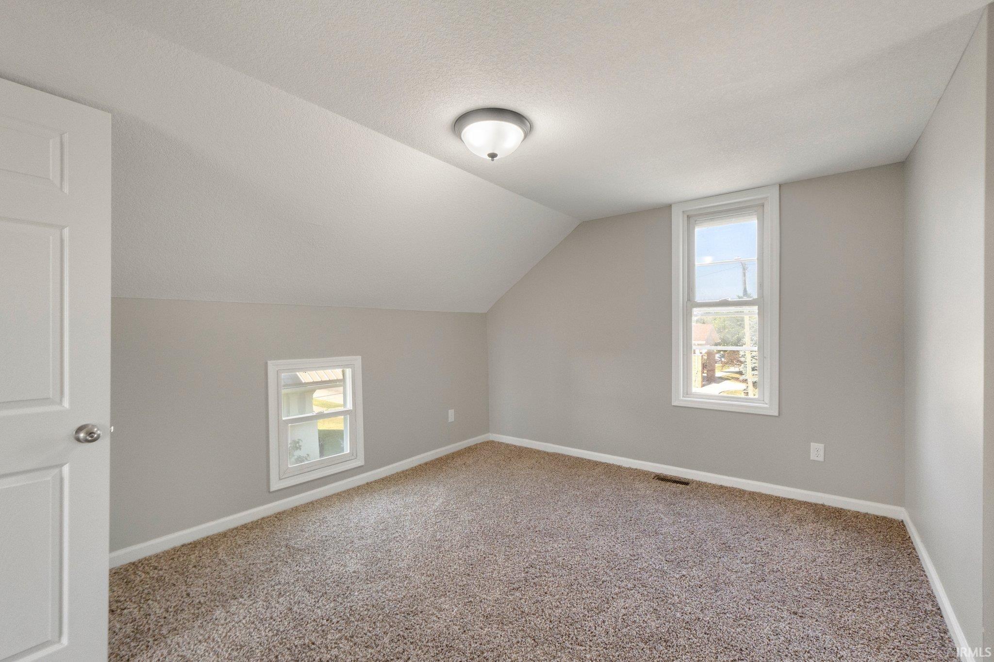 Photo 20 of 208 N Jefferson Street