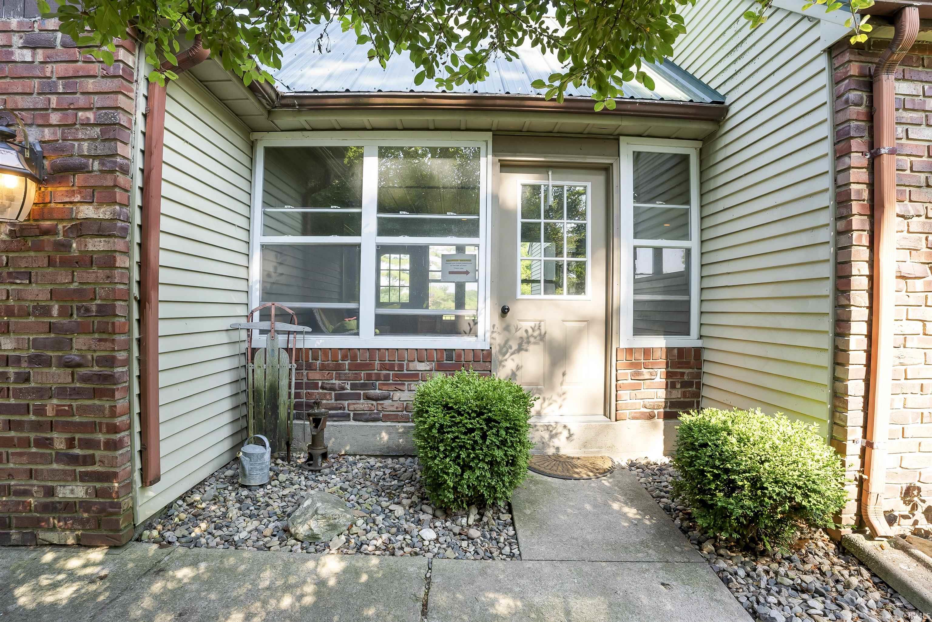 Photo 21 of 13931 McDuffee Road