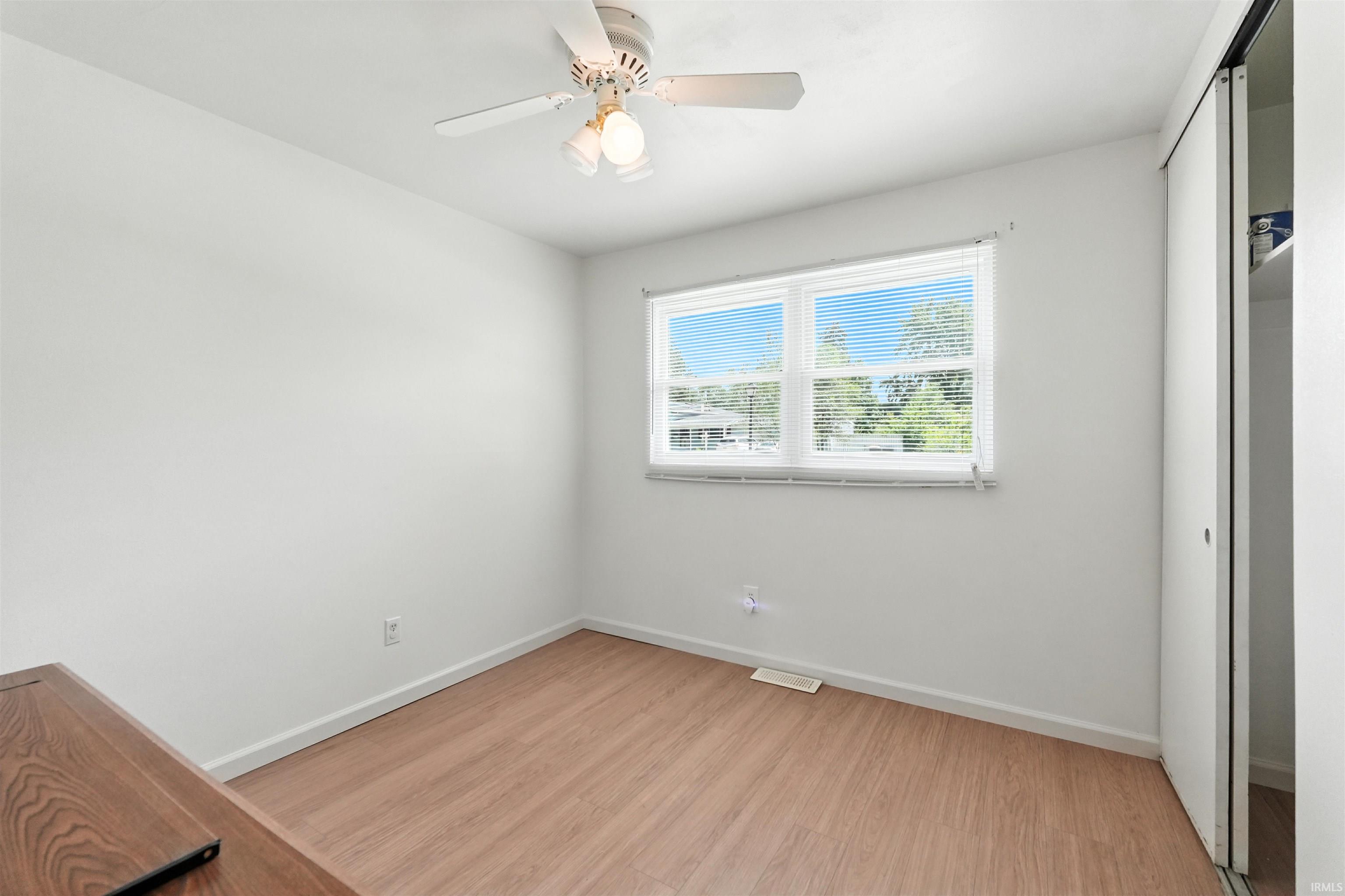 Photo 18 of 2719 Belfast Drive