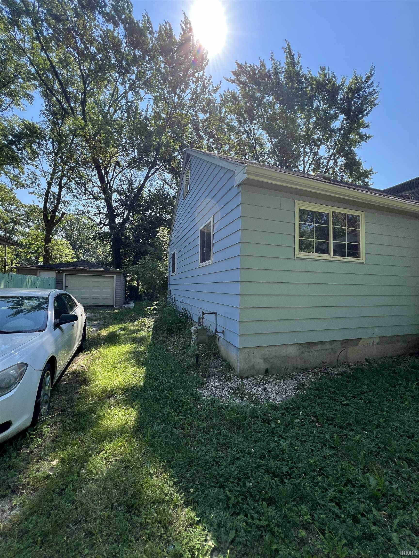 Photo 2 of 3617 Plaza Drive