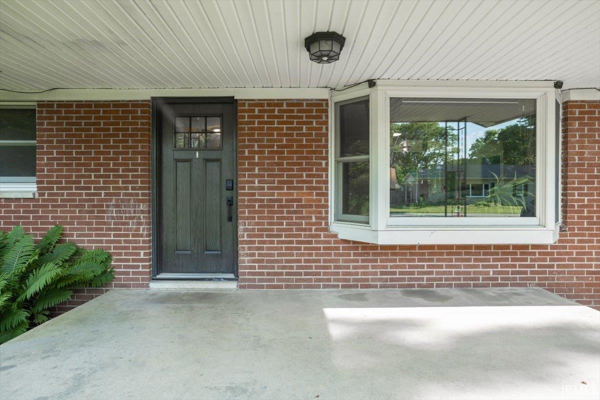 Homes for sale in West Point, IN | 6943 Main St, West Point, IN 47992 | MLS# 202526279