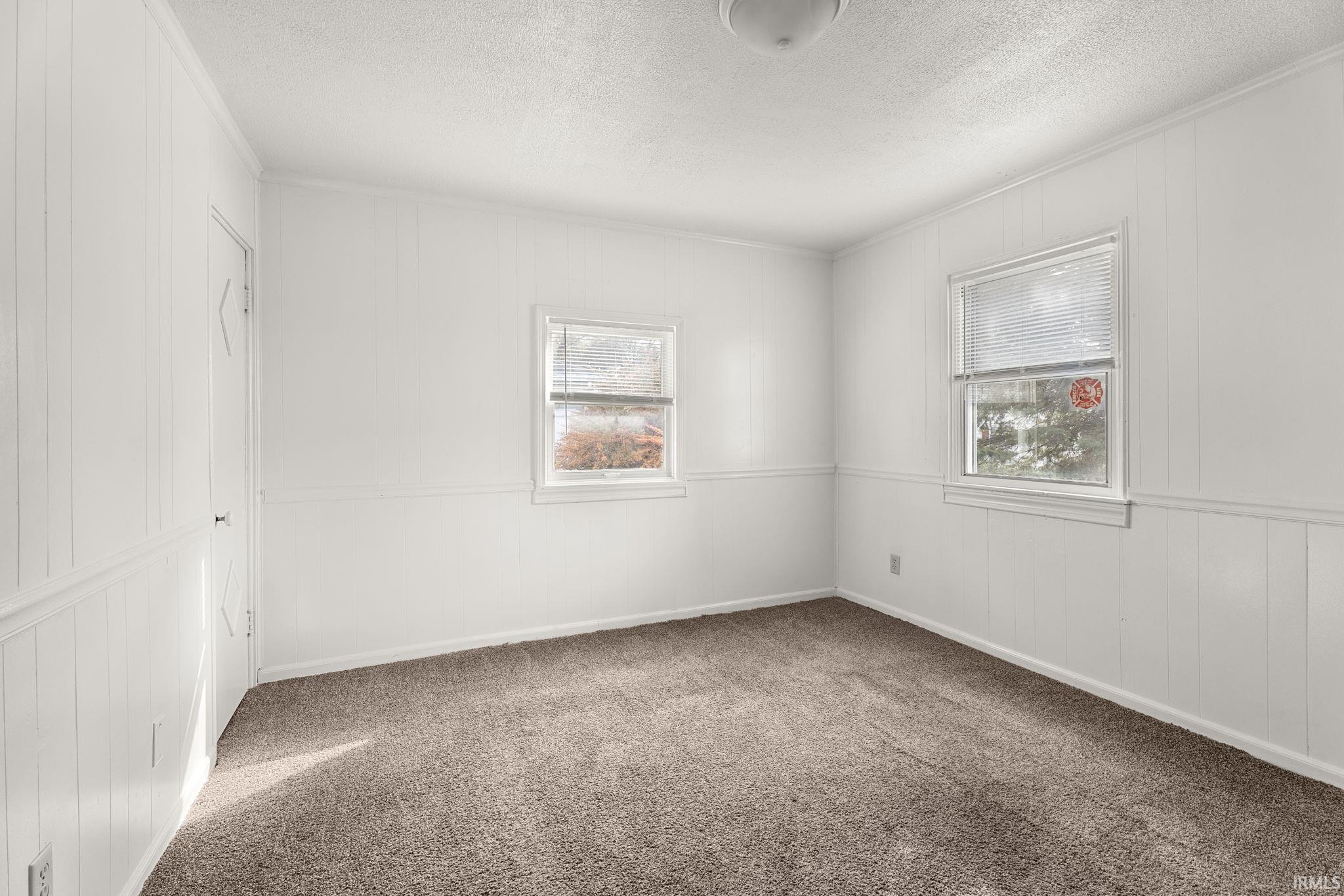 Photo 12 of 444 W Fairfax Avenue