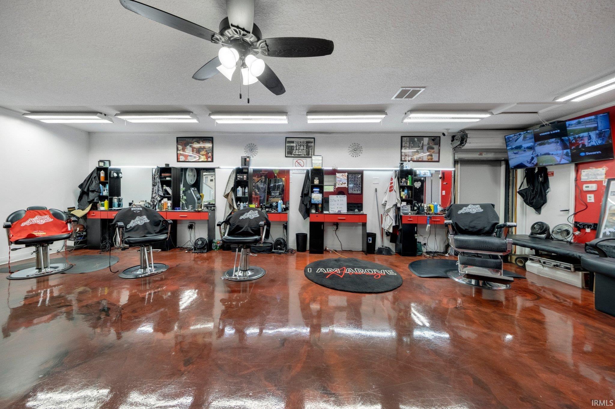 Photo 12 of 1017 E Pontiac Street