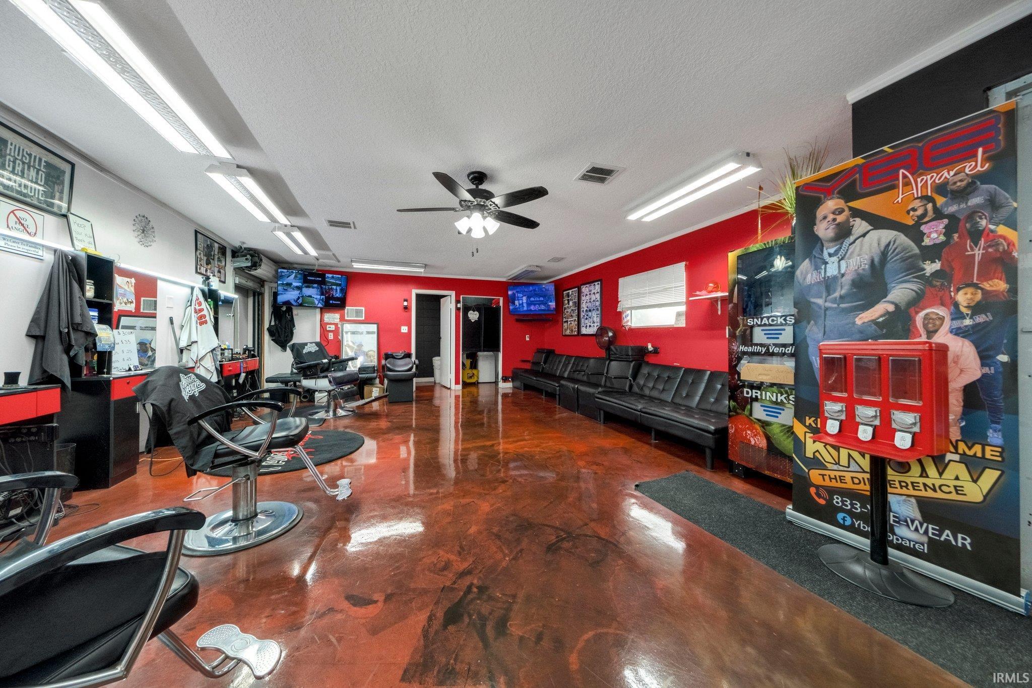 Photo 21 of 1017 E Pontiac Street