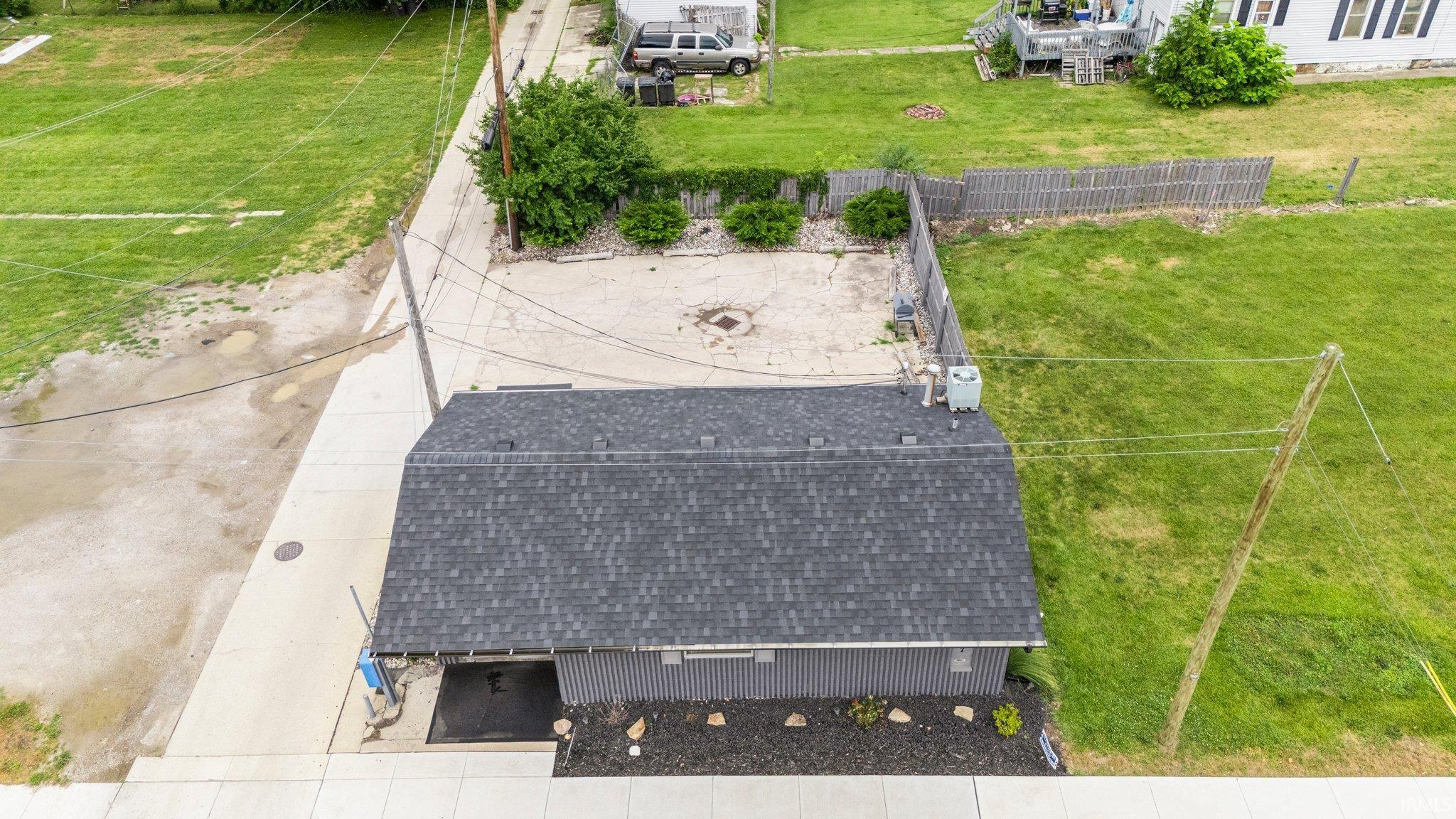 Photo 30 of 1017 E Pontiac Street