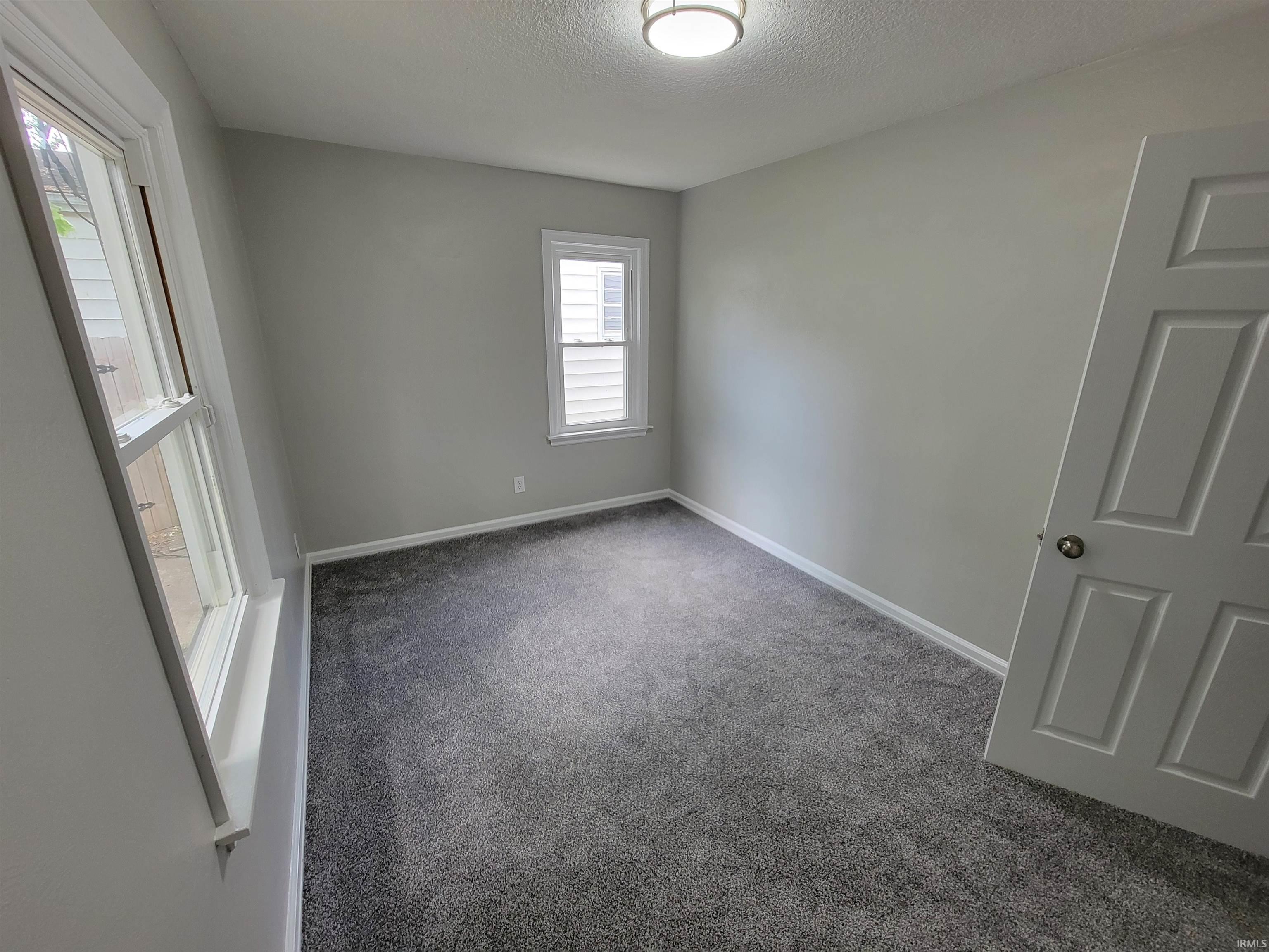 Photo 13 of 4438 Wilmette Street