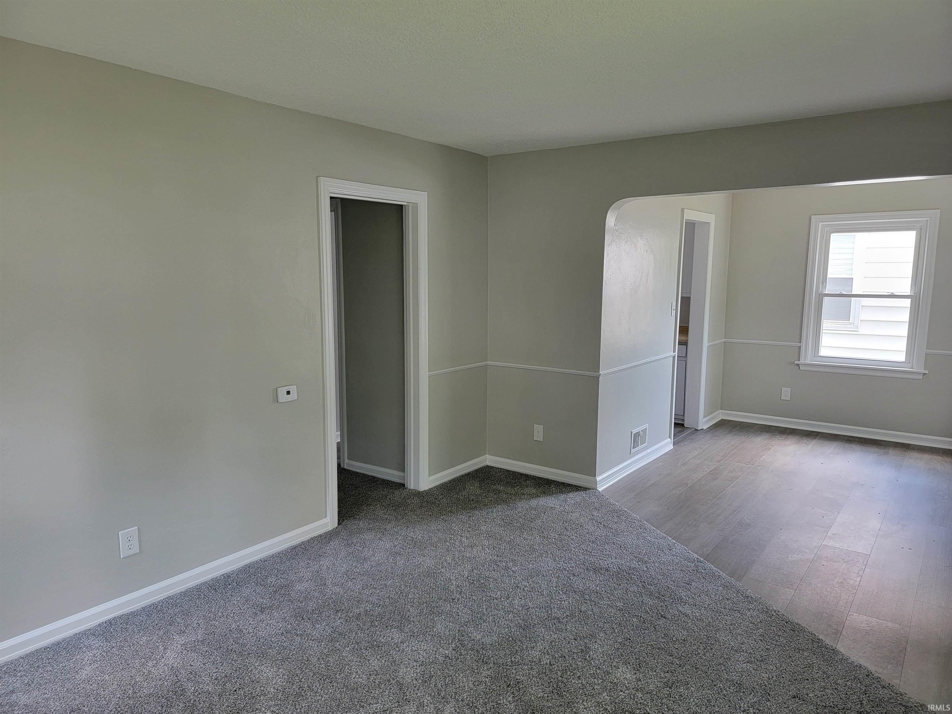 Photo 3 of 4438 Wilmette Street