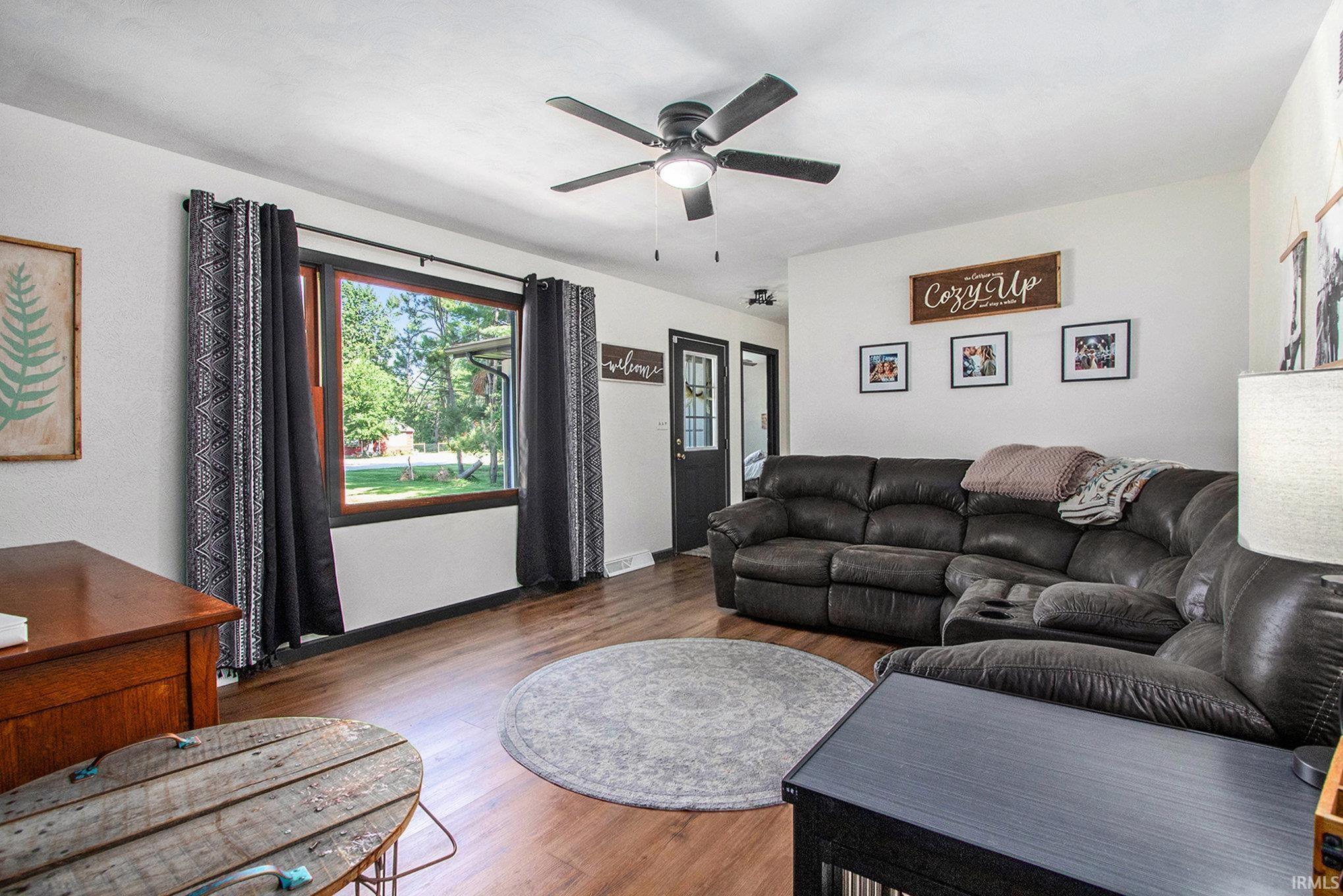 Homes for sale in Granger, IN | 51822 Currant Rd, Granger, IN 46530 | MLS# 202526375