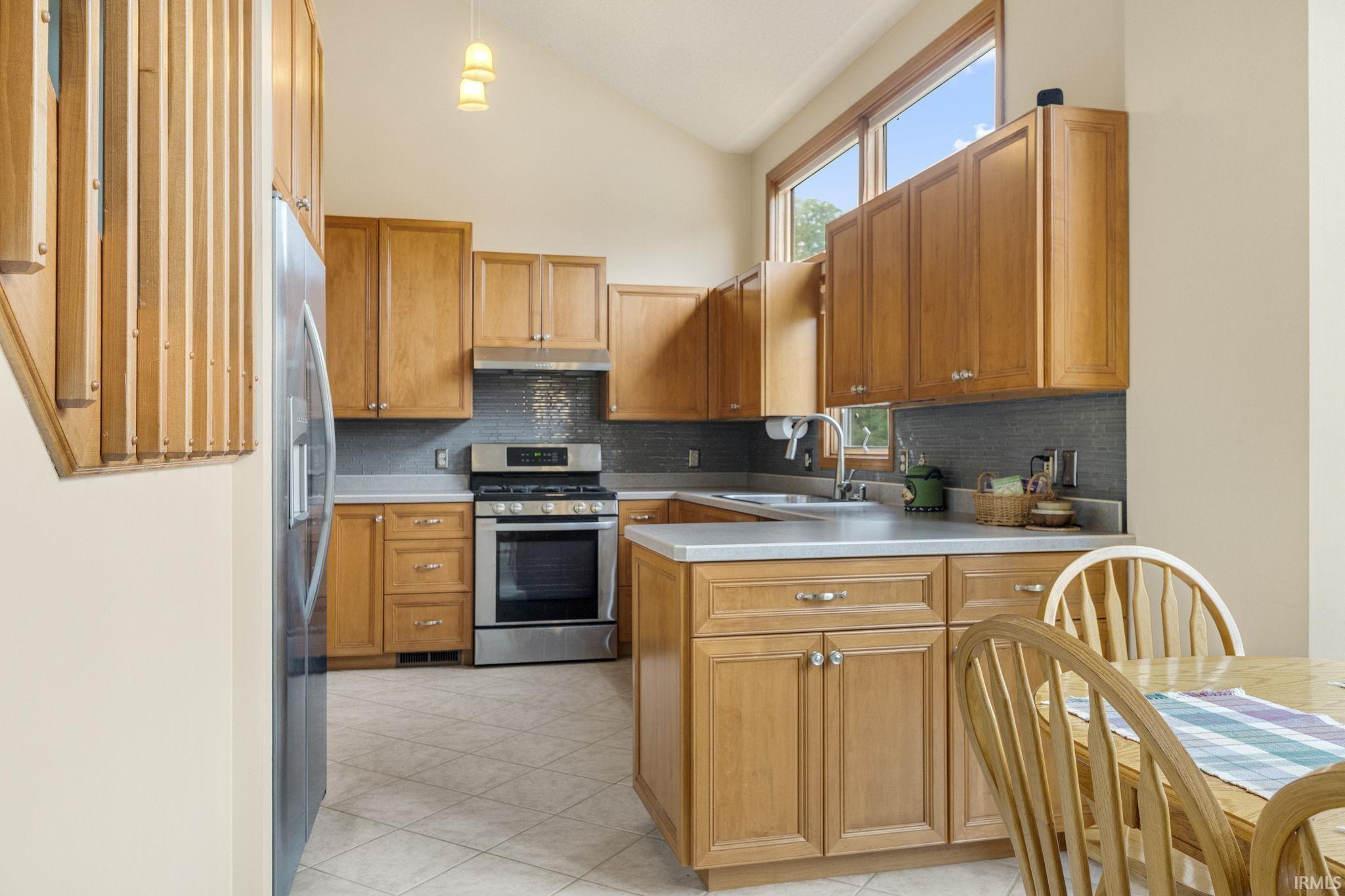Photo 6 of 8723 Newberry Drive