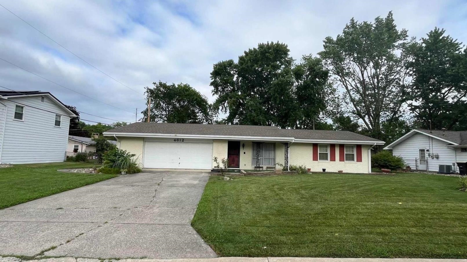 Photo 1 of 4612 Maple Terrace Parkway