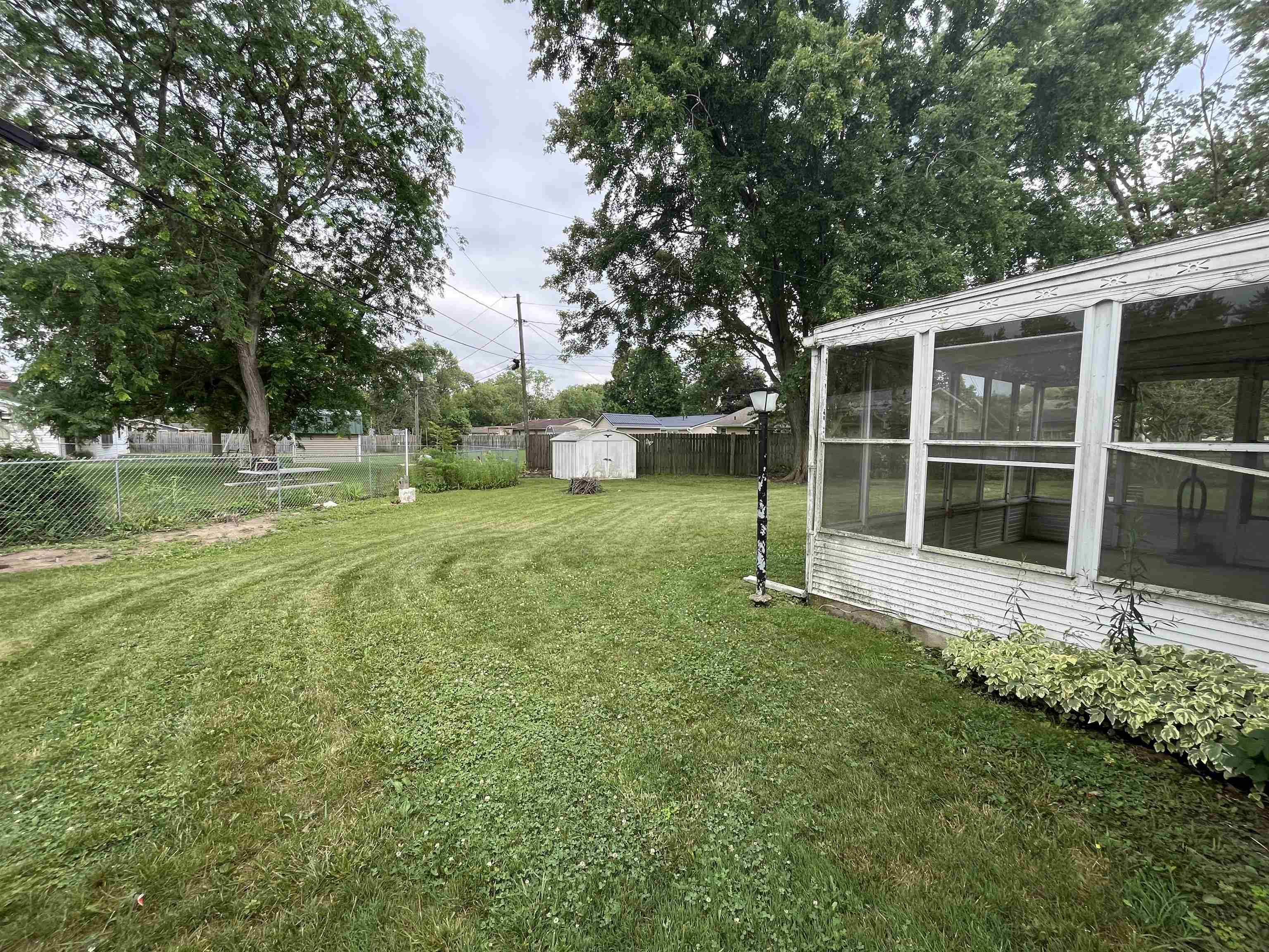 Photo 4 of 4612 Maple Terrace Parkway