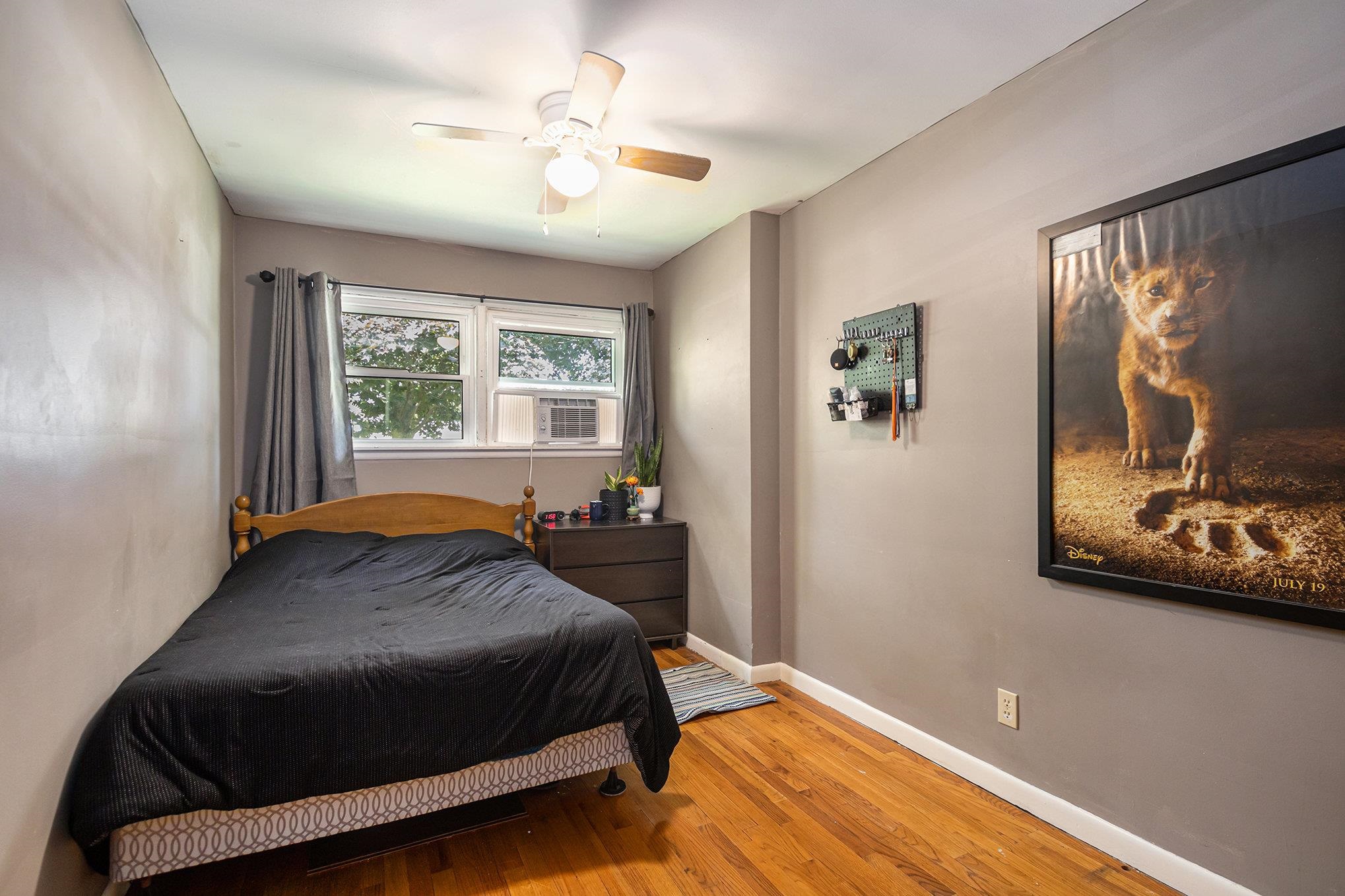 Photo 18 of 228 Homan Avenue