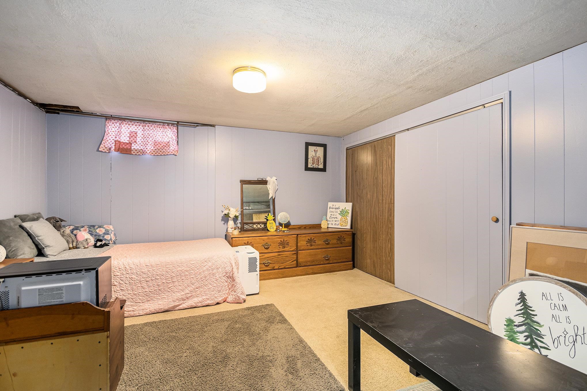 Photo 23 of 228 Homan Avenue