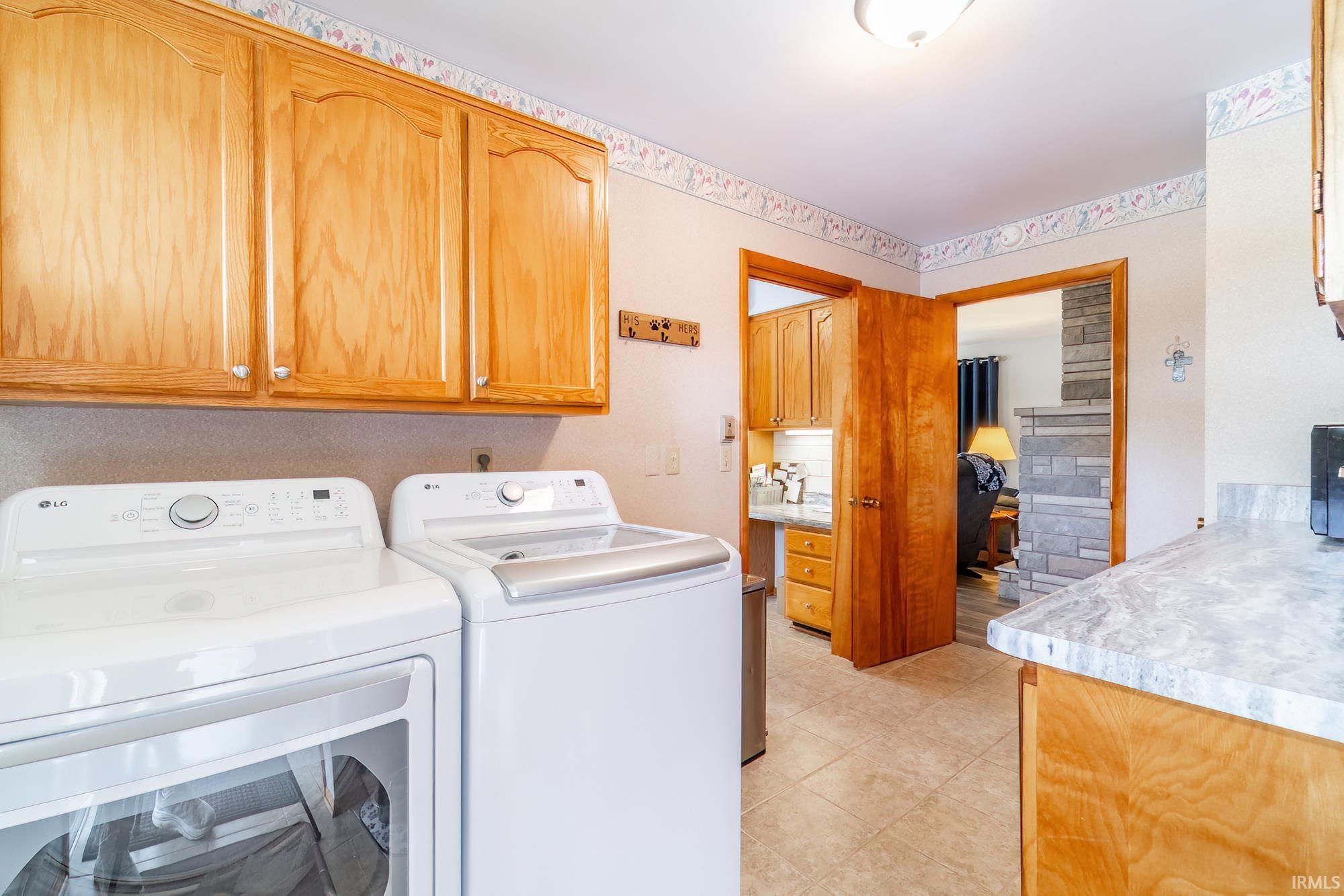 Photo 16 of 403 W Steuben Street
