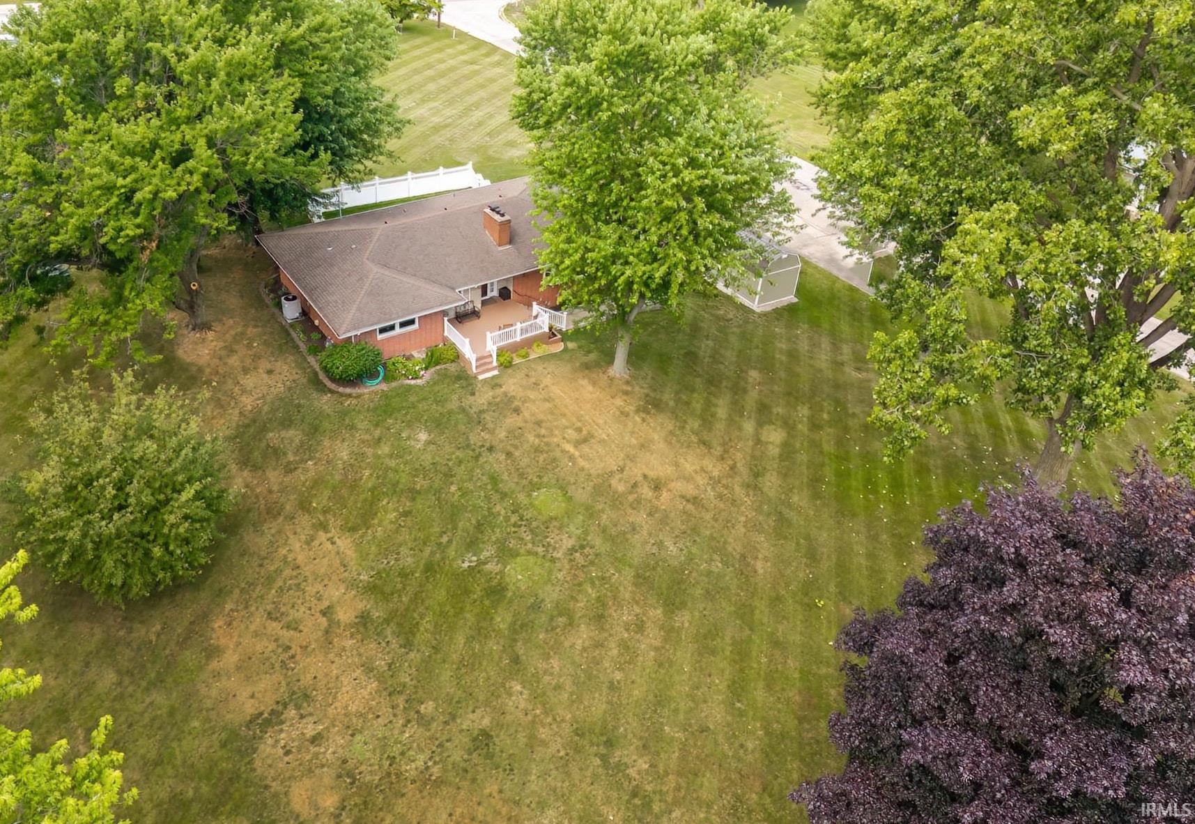 Photo 6 of 403 W Steuben Street