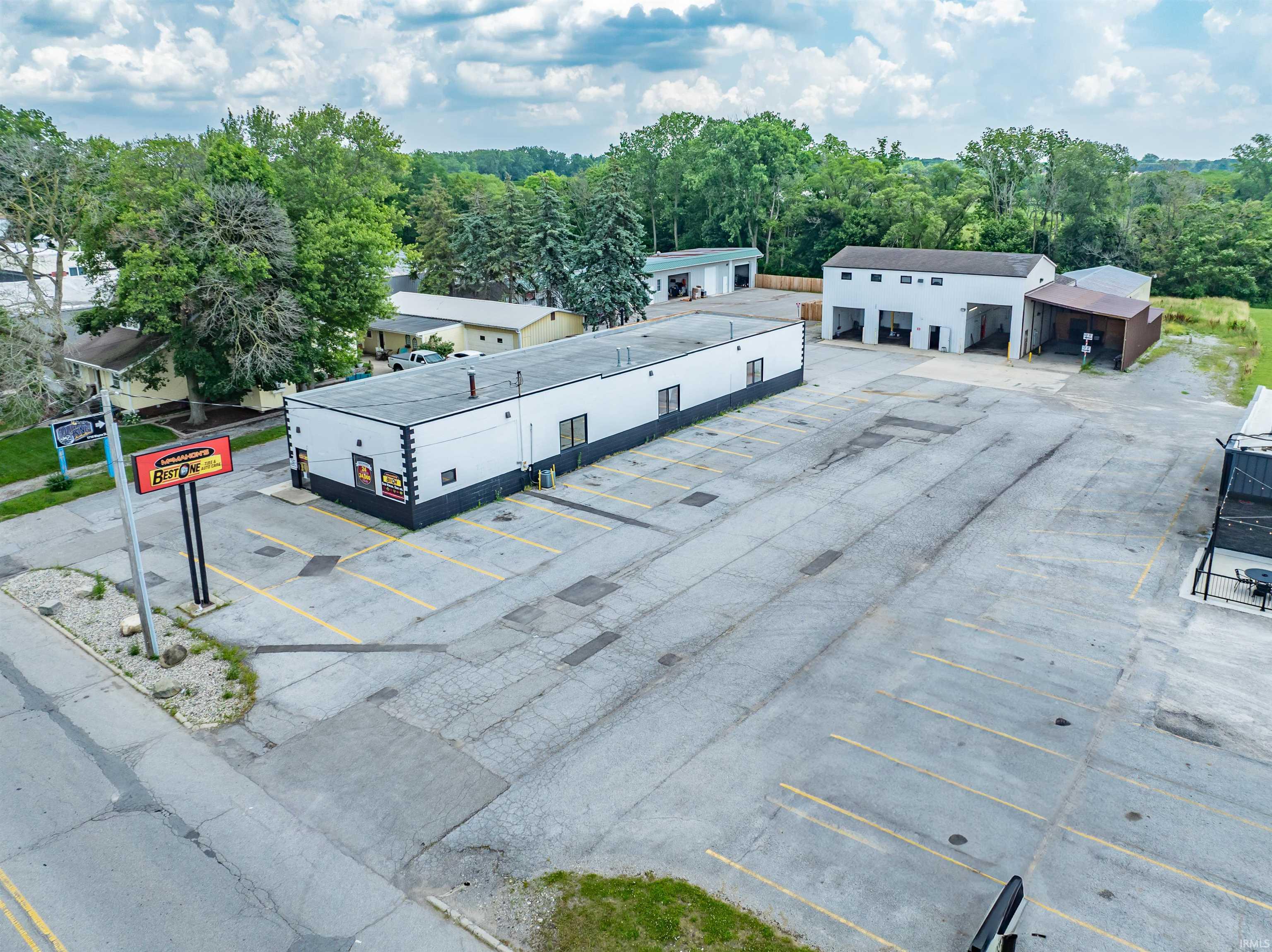 Photo 11 of 1712 South Wayne Avenue