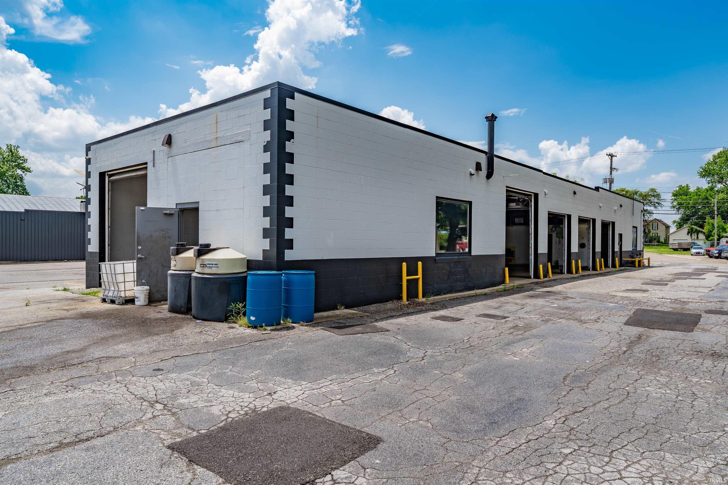 Photo 20 of 1712 South Wayne Avenue