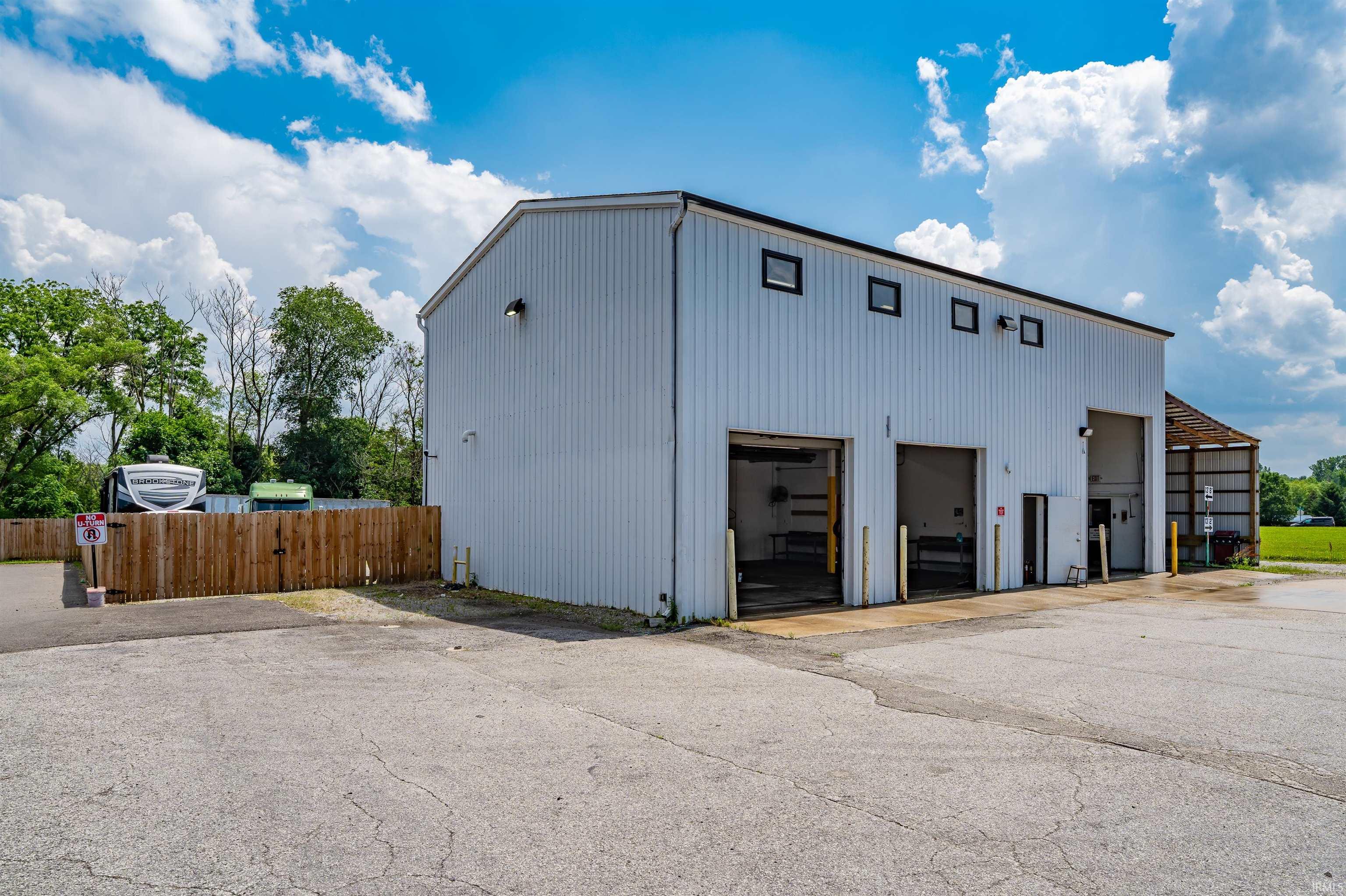 Photo 21 of 1712 South Wayne Avenue