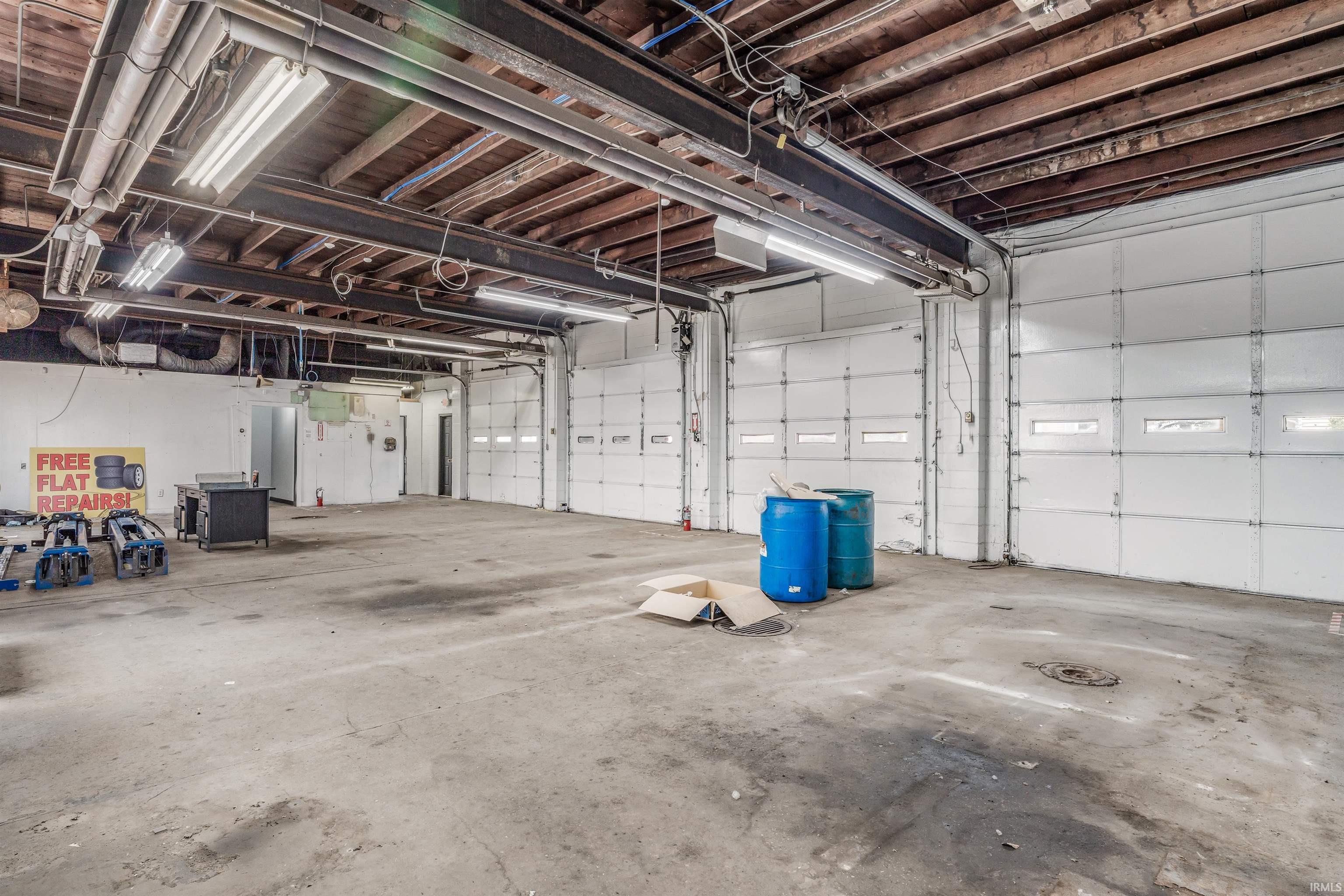 Photo 31 of 1712 South Wayne Avenue