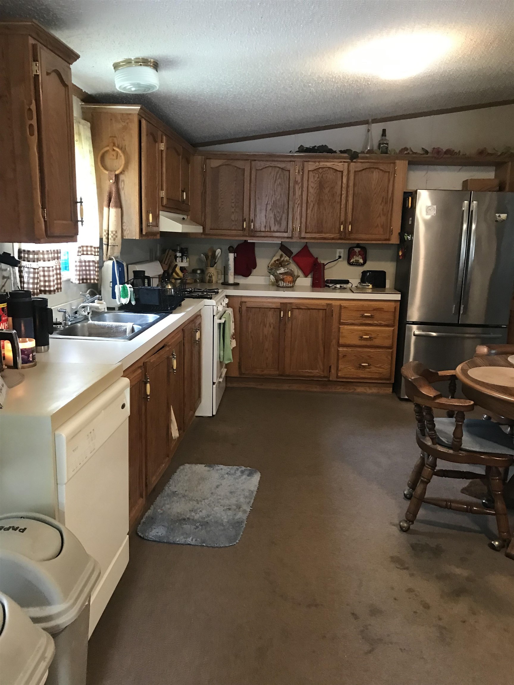 Photo 4 of 9140 W 50 N