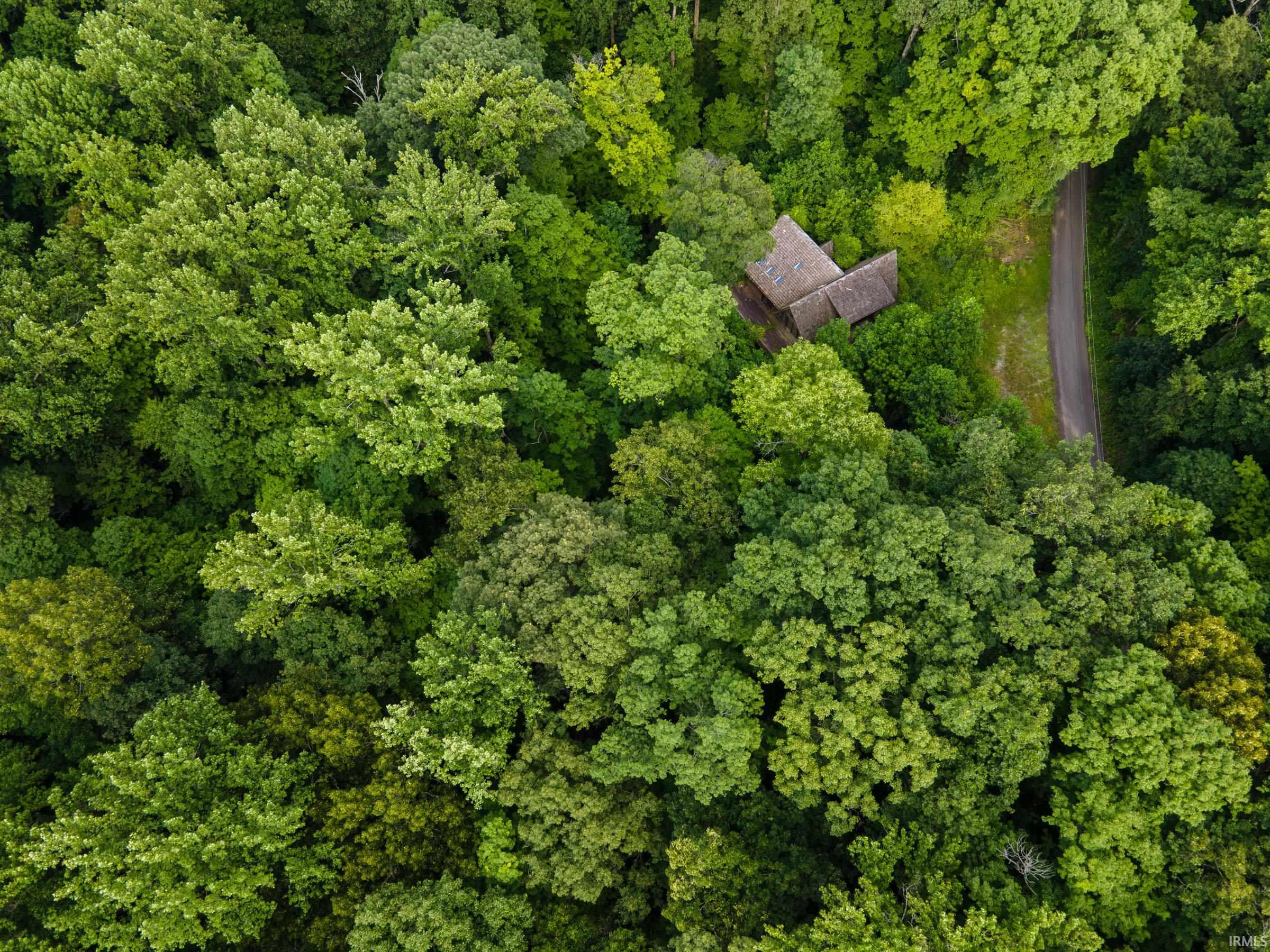 Homes for sale in Evansville, IN | 4445 Seib Rd, Evansville, IN 47720 | MLS# 202526799