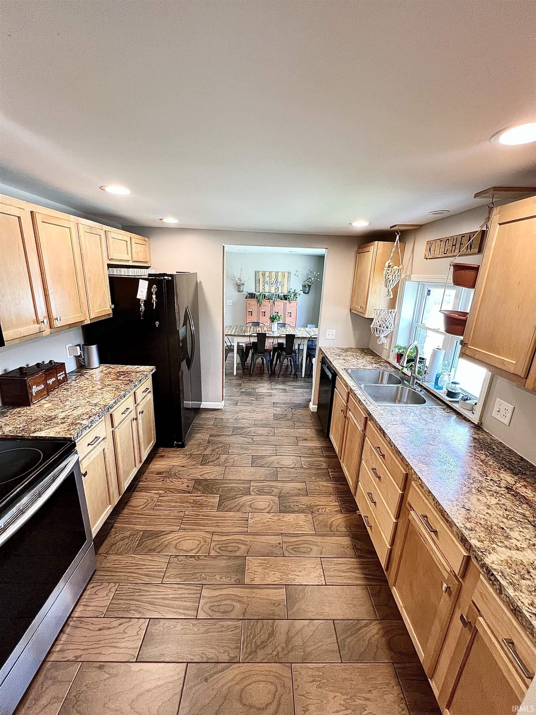 Photo 10 of 3001 Prairie Grove Drive