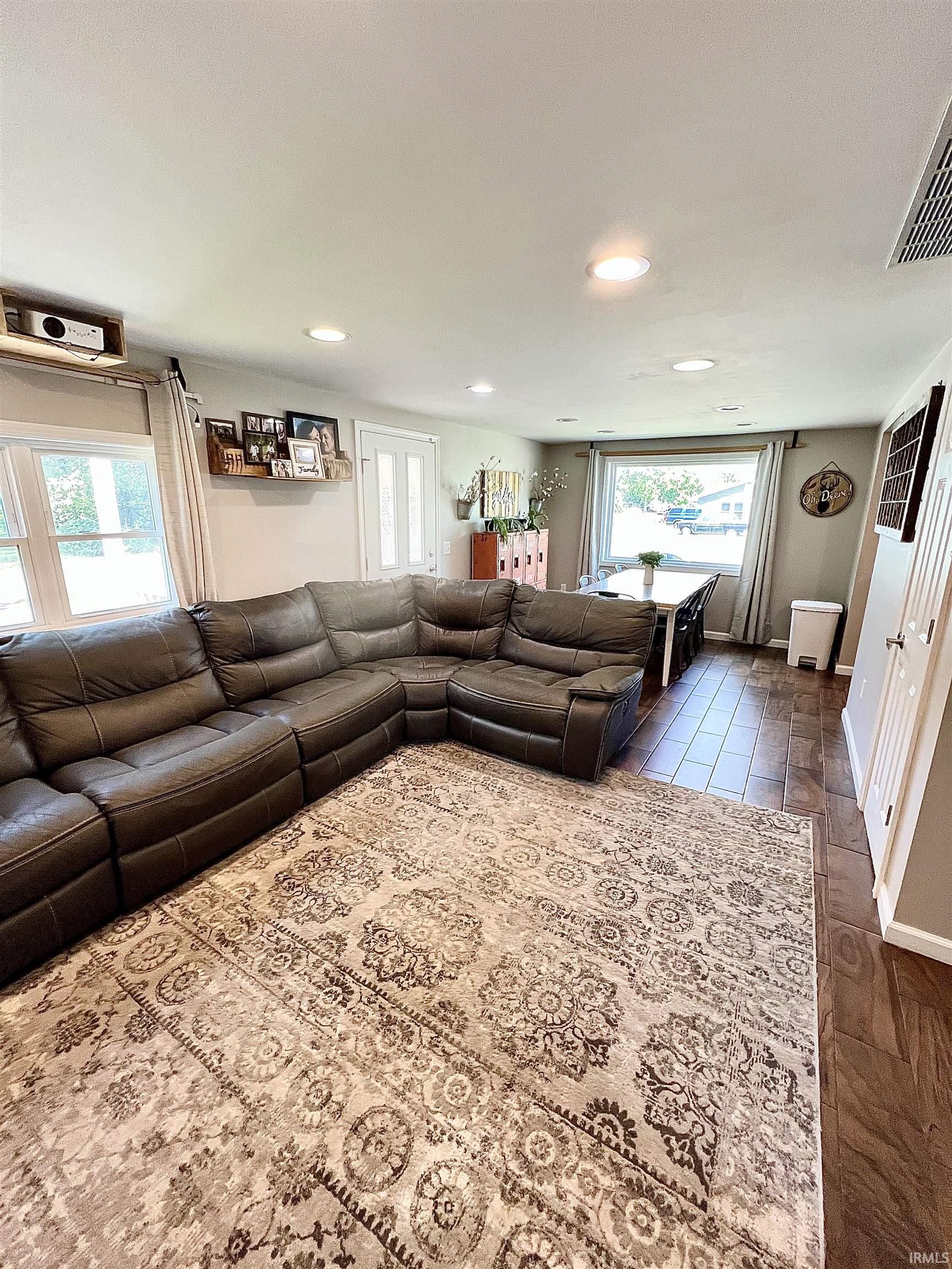 Photo 6 of 3001 Prairie Grove Drive