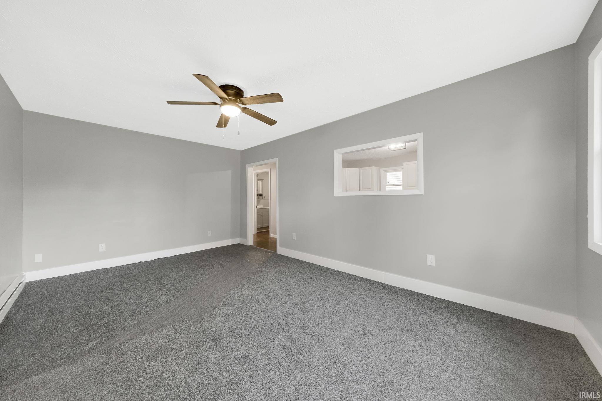 Photo 3 of 222 E Kitt Street