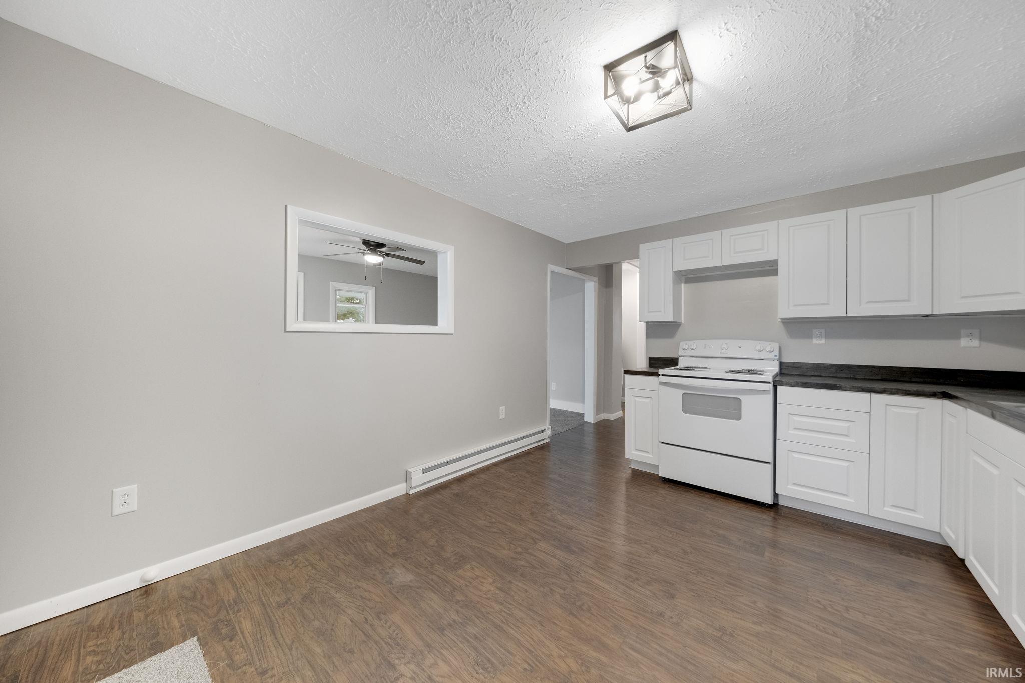 Photo 7 of 222 E Kitt Street