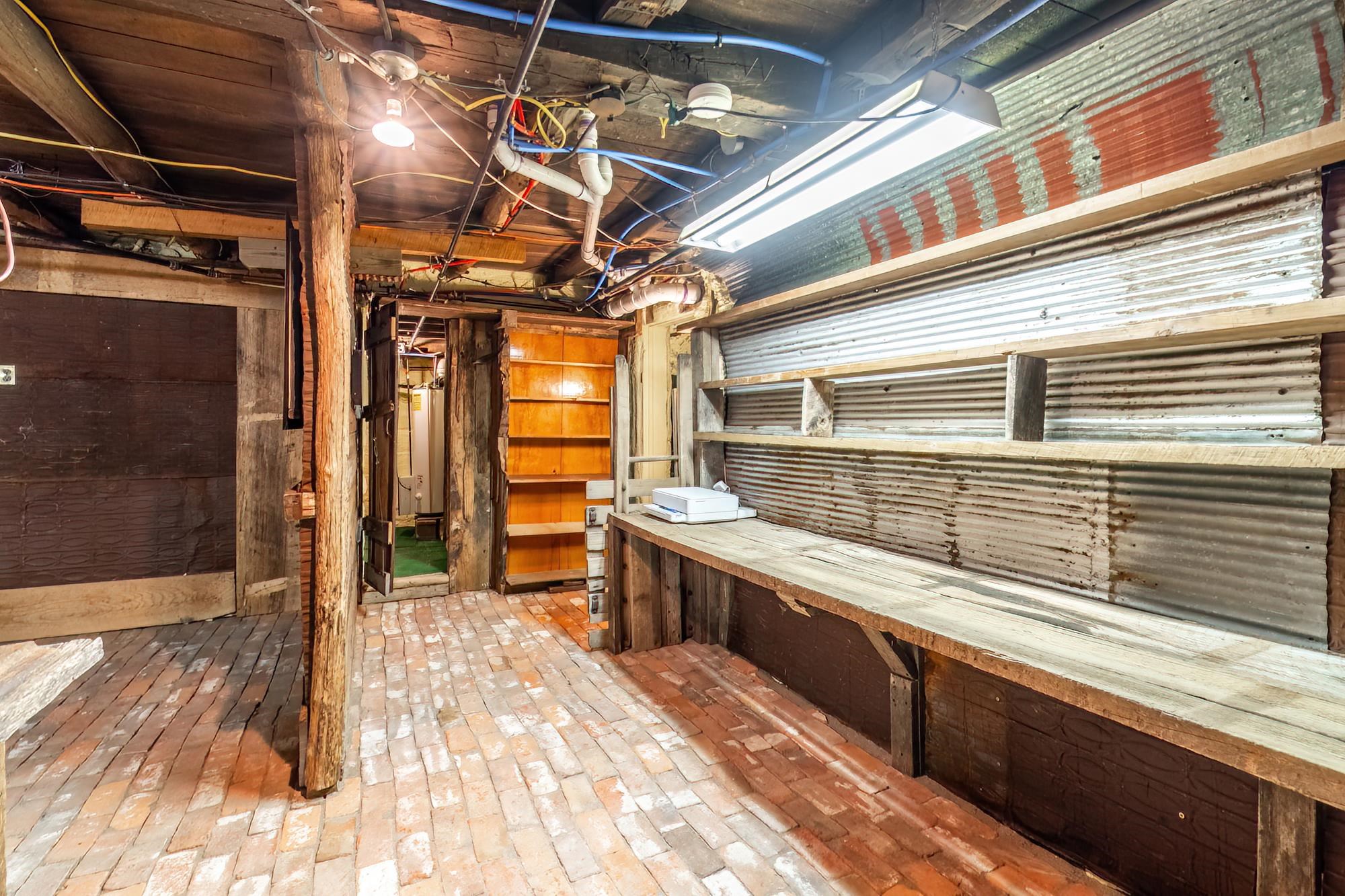 Property Photo 25