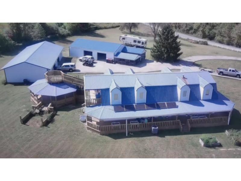 Homes for sale in Coal City, IN | 11032 Fiscus Cemetery Rd, Coal City, IN 47427 | MLS# 202526877