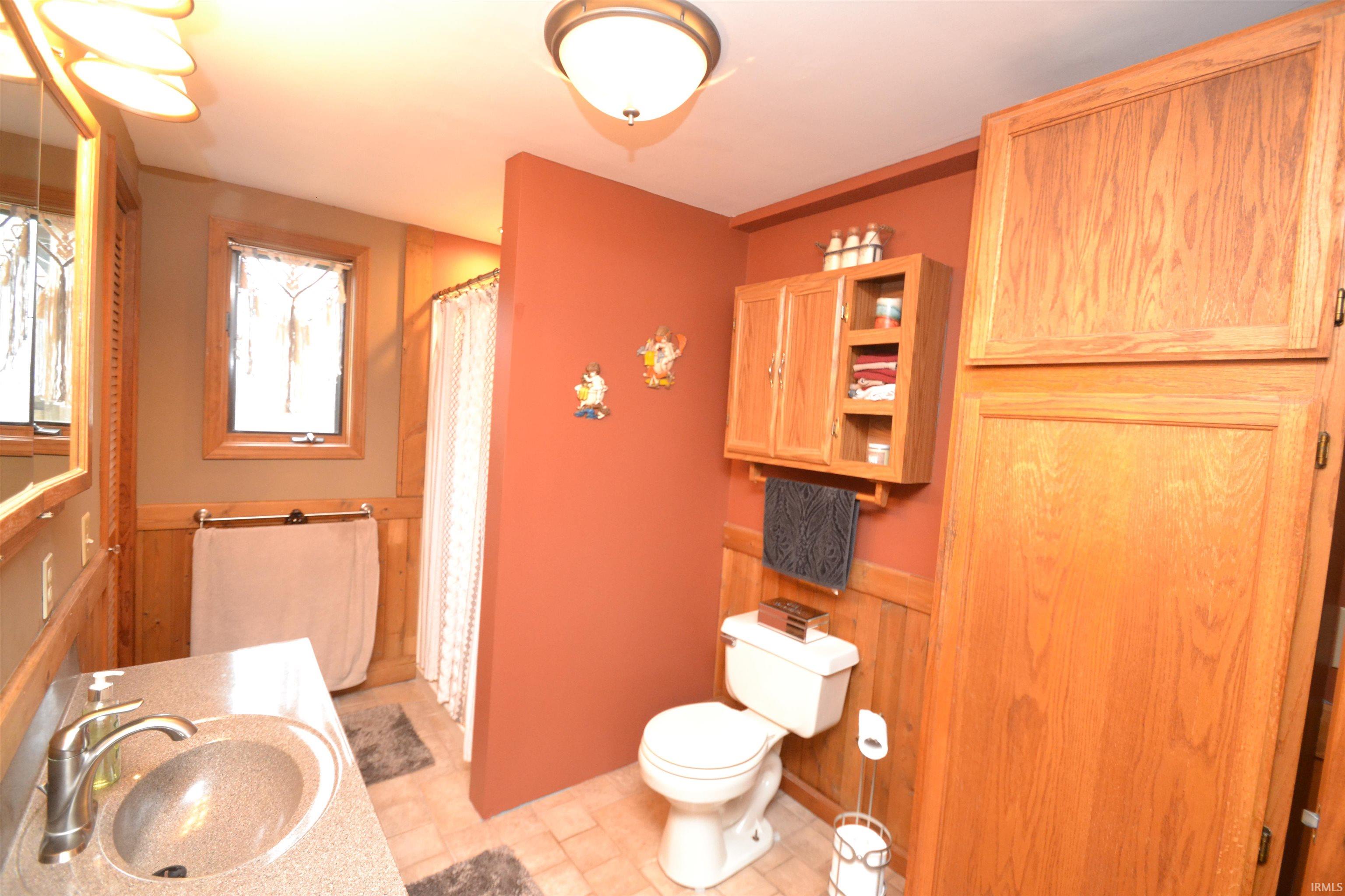 Homes for sale in Fairmount, IN | 914 N Morton St, Fairmount, IN 46928 | MLS# 202526930