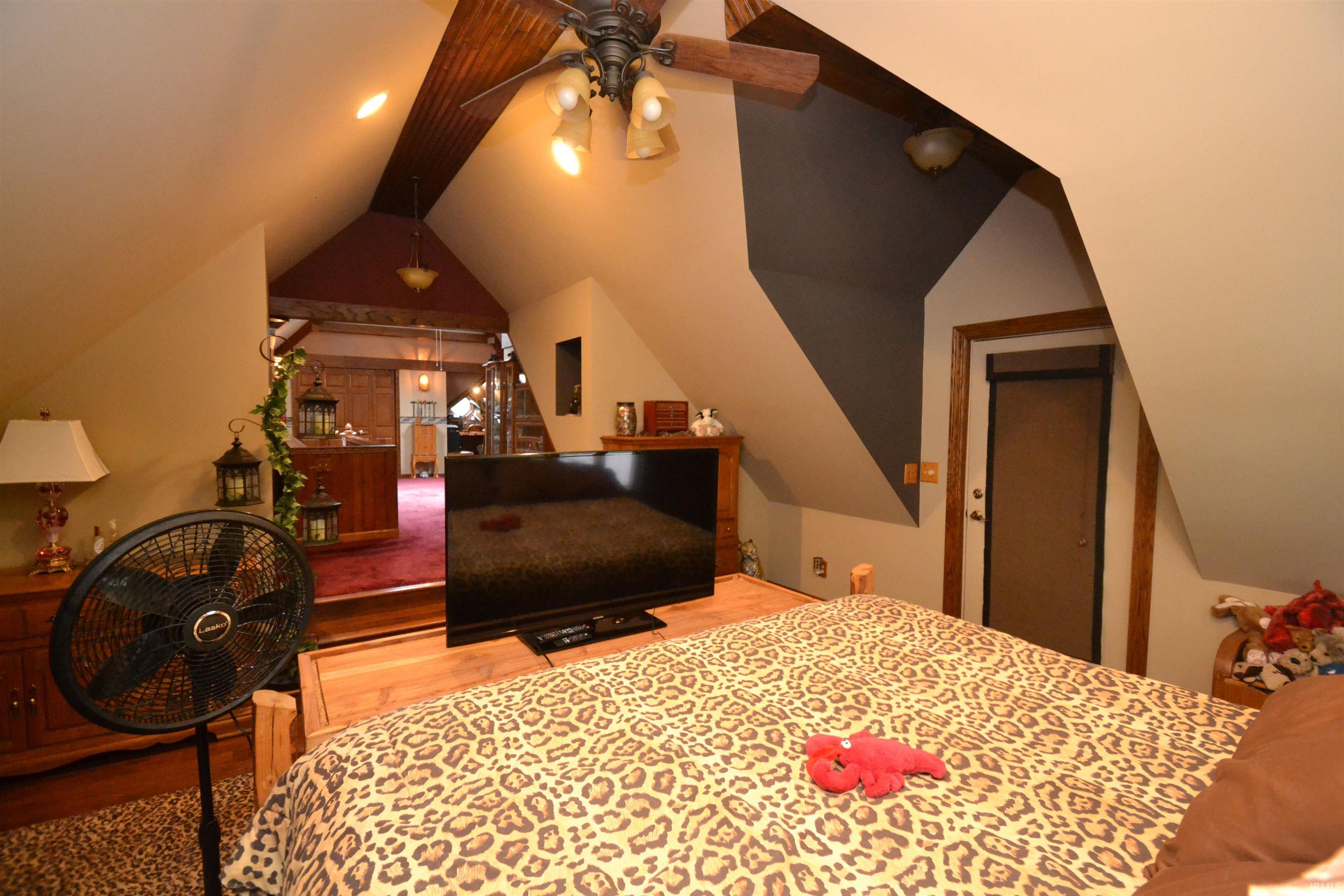 Homes for sale in Fairmount, IN | 914 N Morton St, Fairmount, IN 46928 | MLS# 202526930