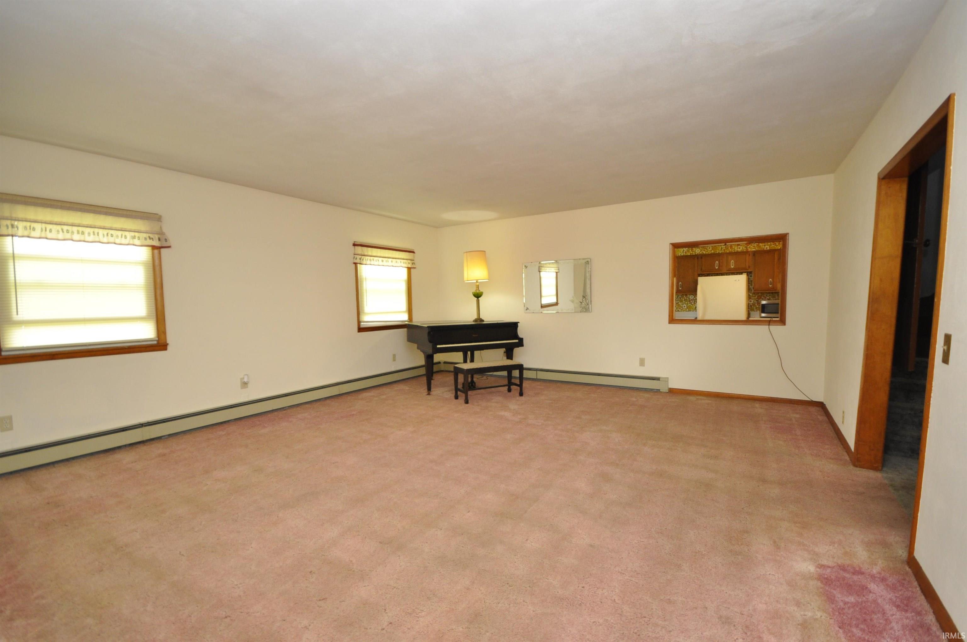 Homes for sale in Ridgeville, IN | 105 S Portland St, Ridgeville, IN 47380 | MLS# 202526968