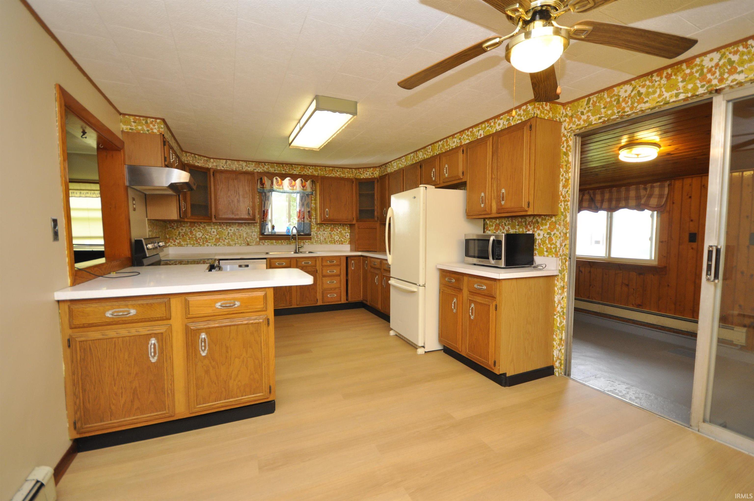 Homes for sale in Ridgeville, IN | 105 S Portland St, Ridgeville, IN 47380 | MLS# 202526968