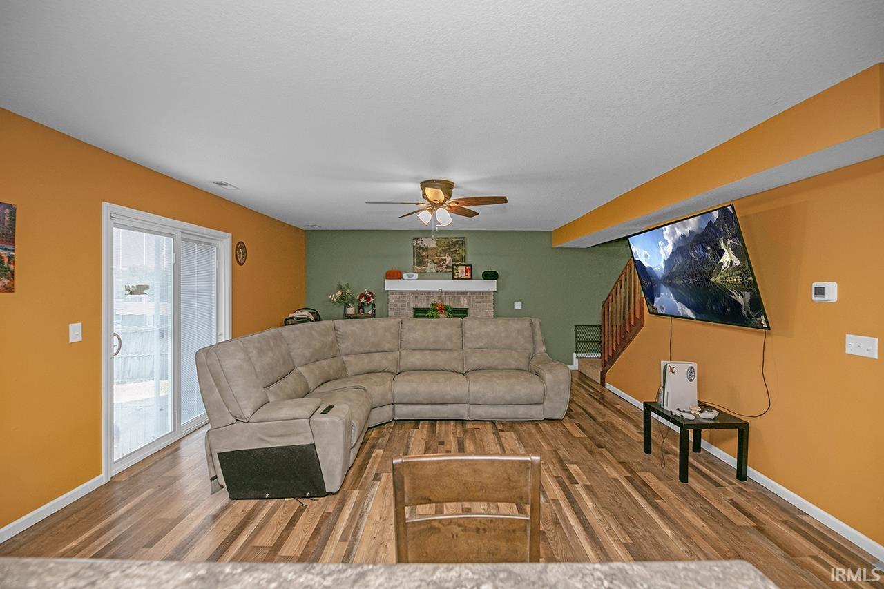 Photo 4 of 2107 Cortez Drive