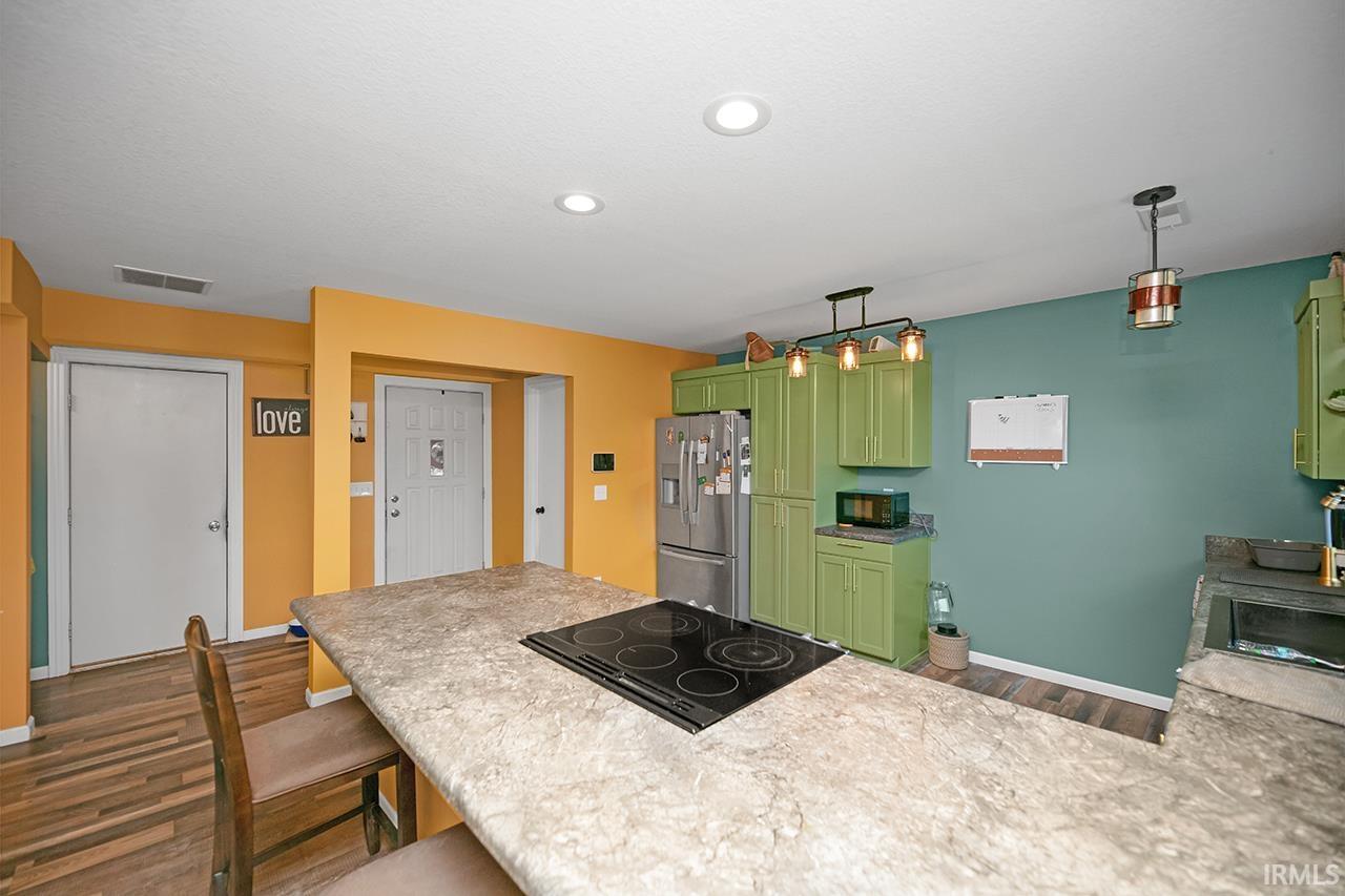 Photo 7 of 2107 Cortez Drive