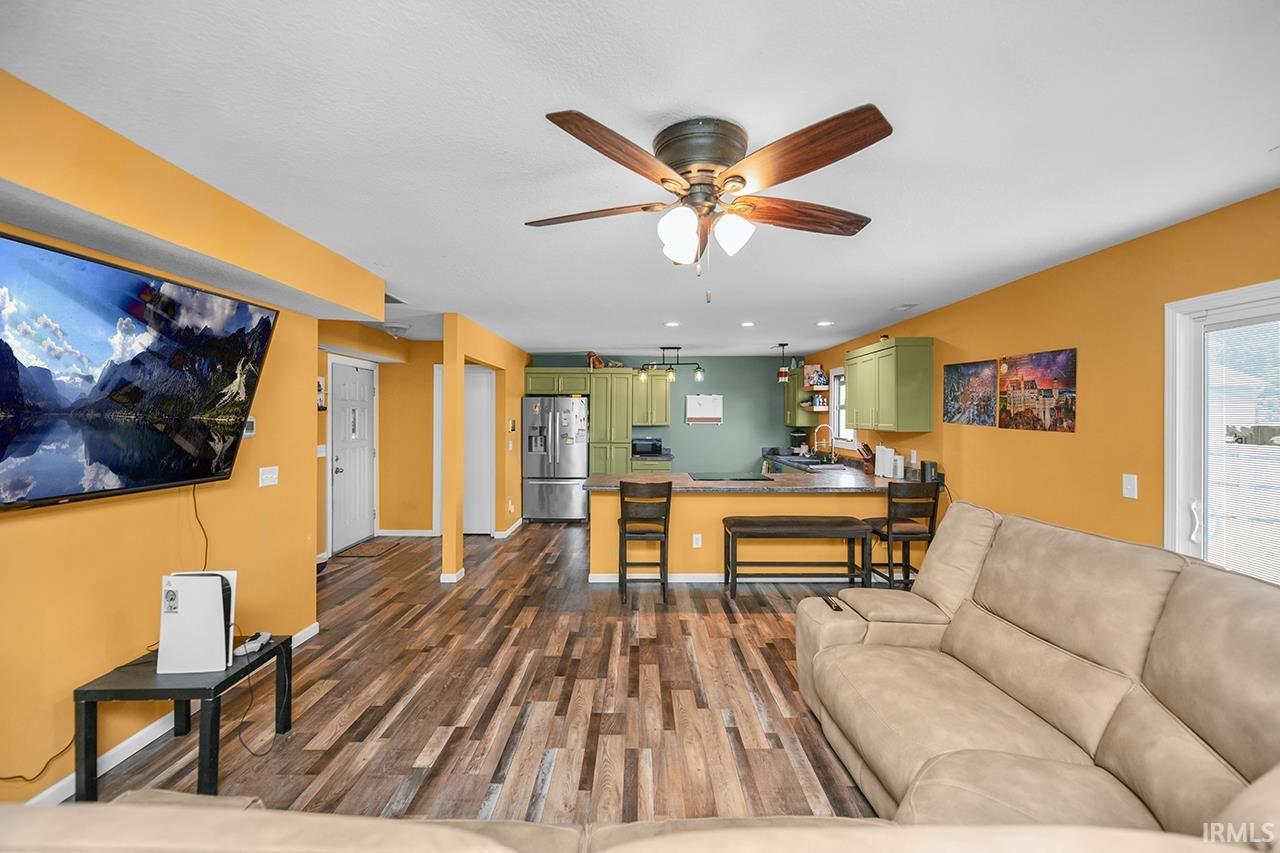 Photo 8 of 2107 Cortez Drive