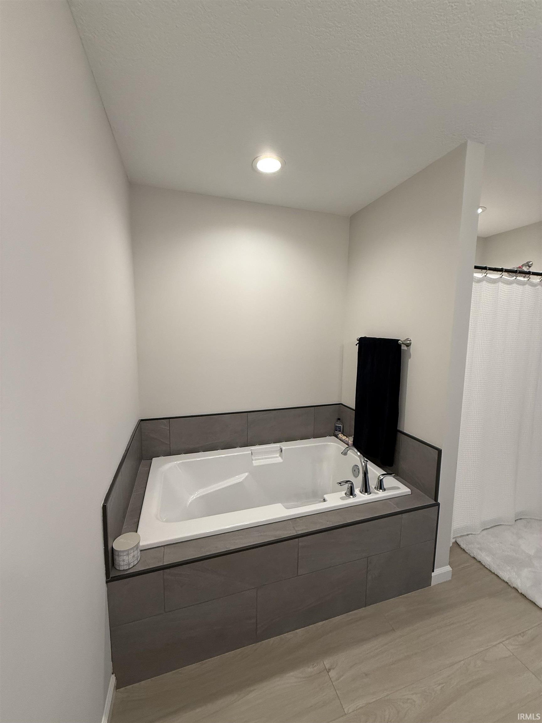 Photo 16 of 317 Conductor Cove